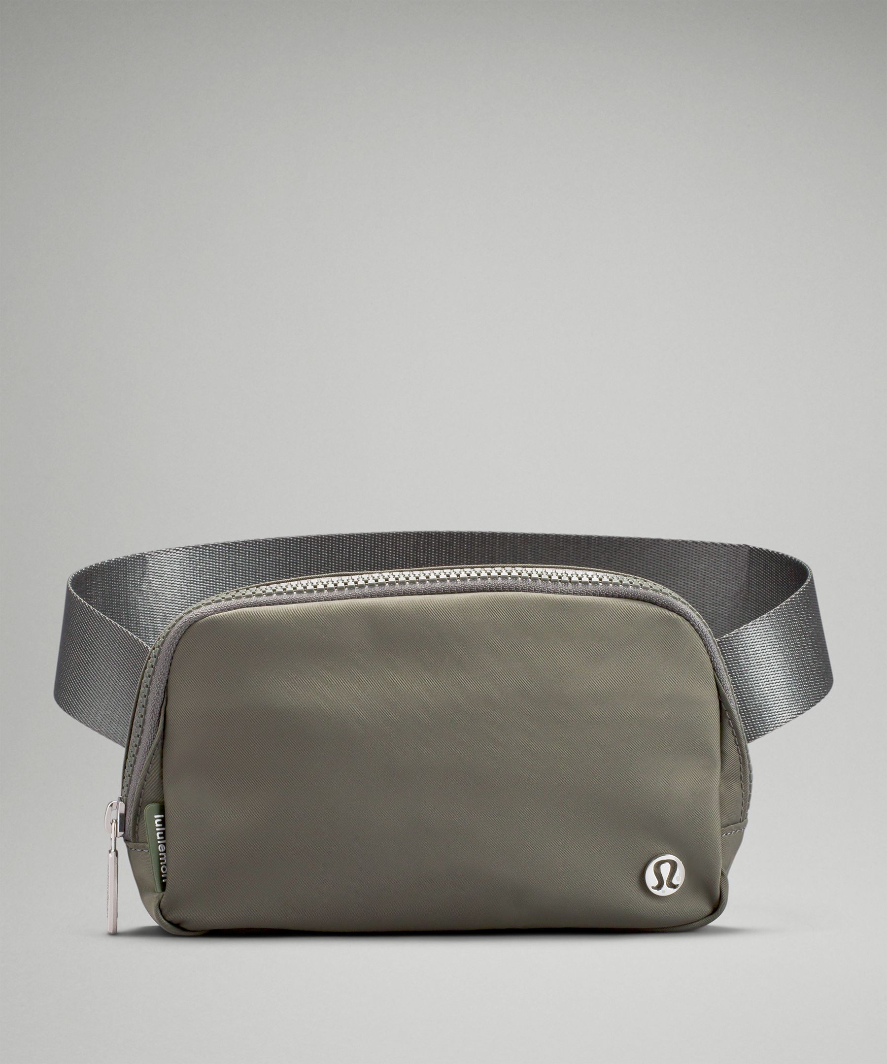 Lululemon Everywhere Belt Bag 1L - Grey Sage