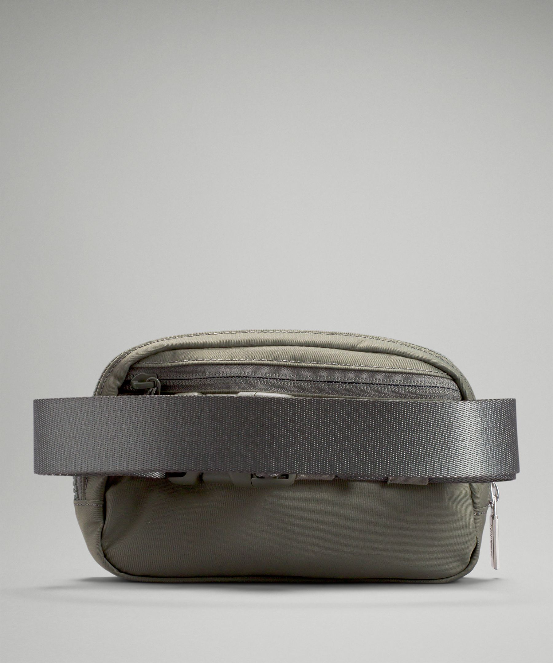 Track Everywhere Belt Bag 1L - Silver Drop/White - ONE SIZE at