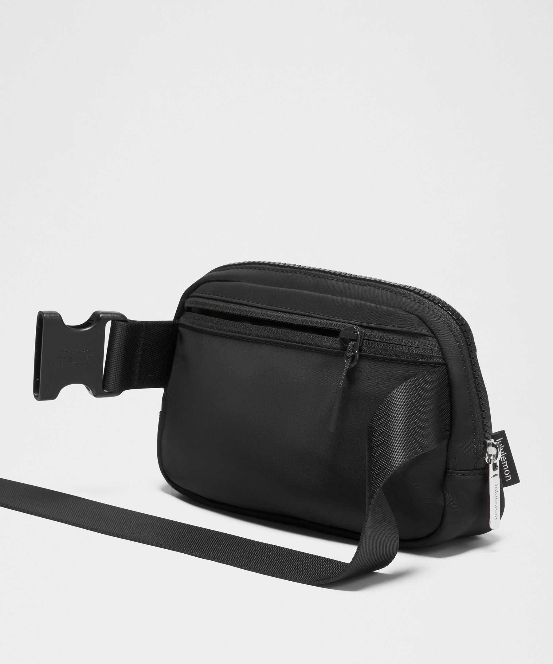 Everywhere Belt Bag 1L