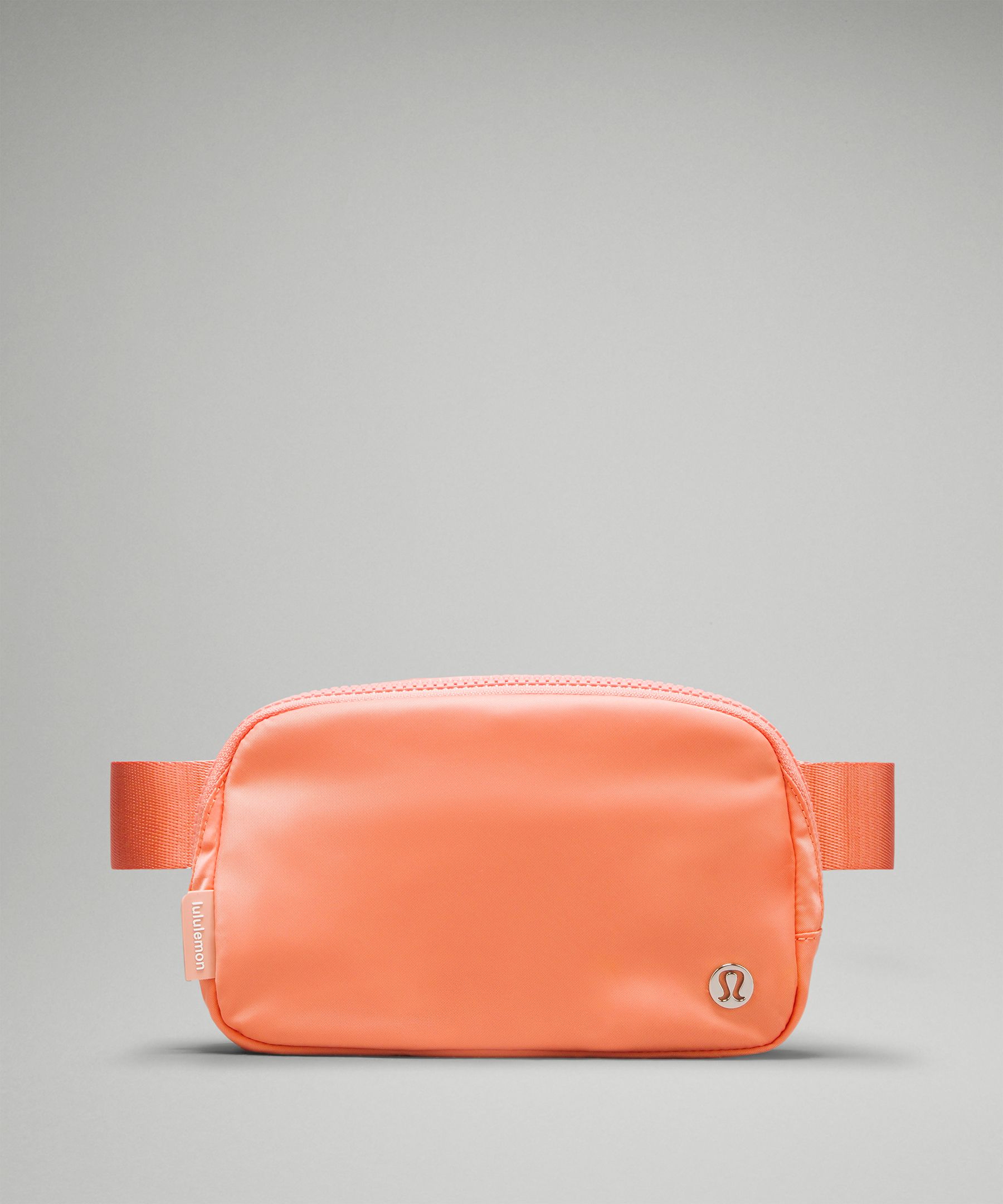 Upcoming Lululemon Colors, The lululemon Everywhere Belt Bag is back in  stock in all sizes and.