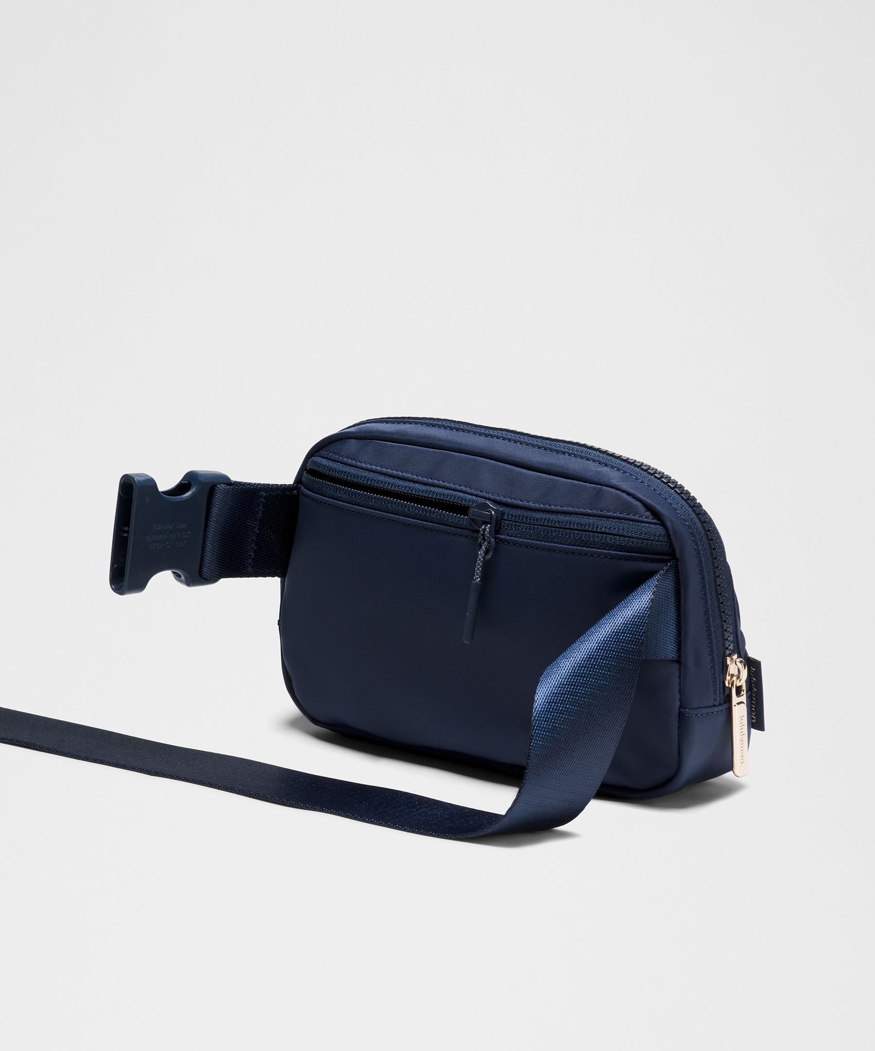 Everywhere Belt Bag 1L
