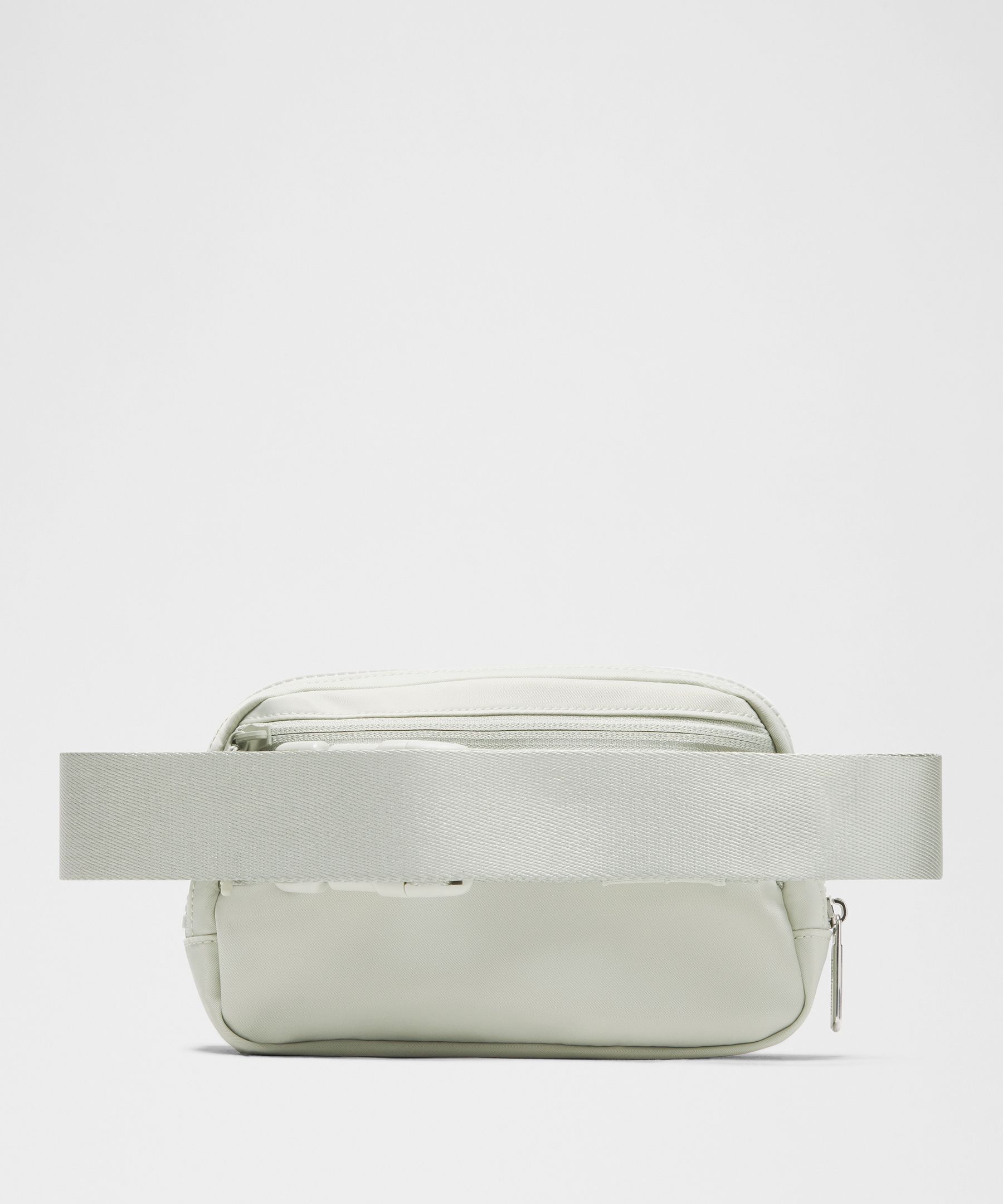 Everywhere Belt Bag 1L