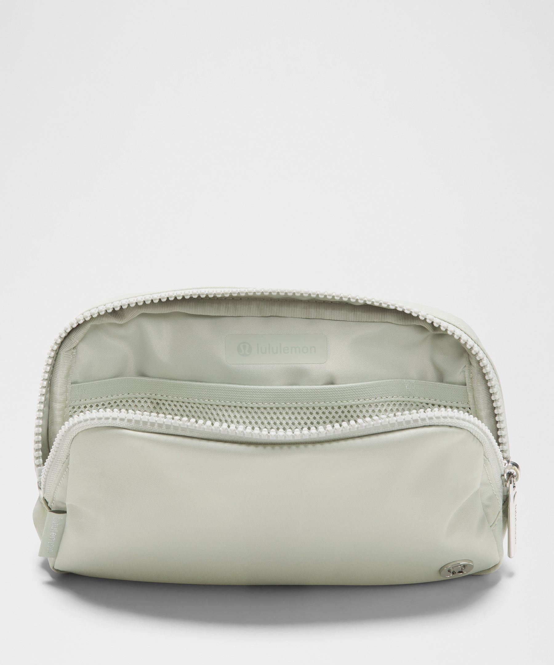 Everywhere Belt Bag 1L