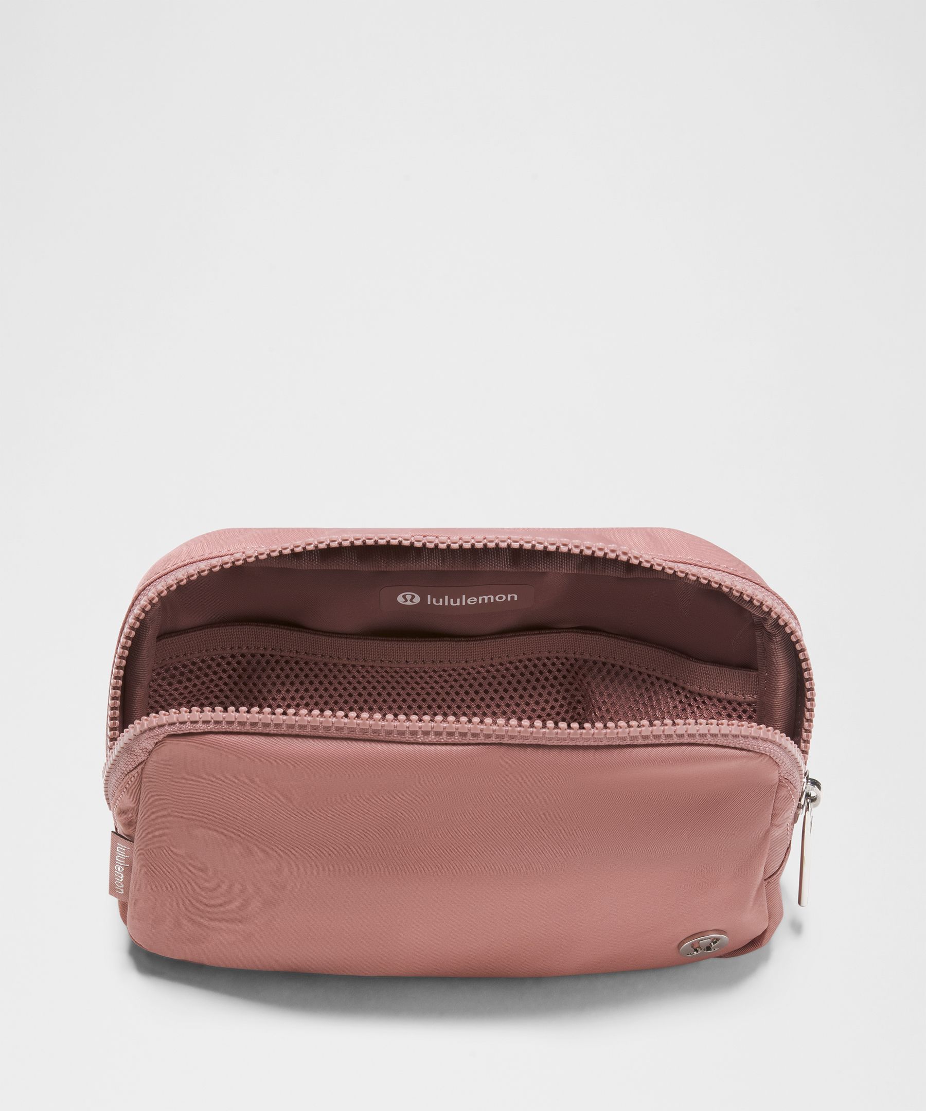 Everywhere Belt Bag 1L