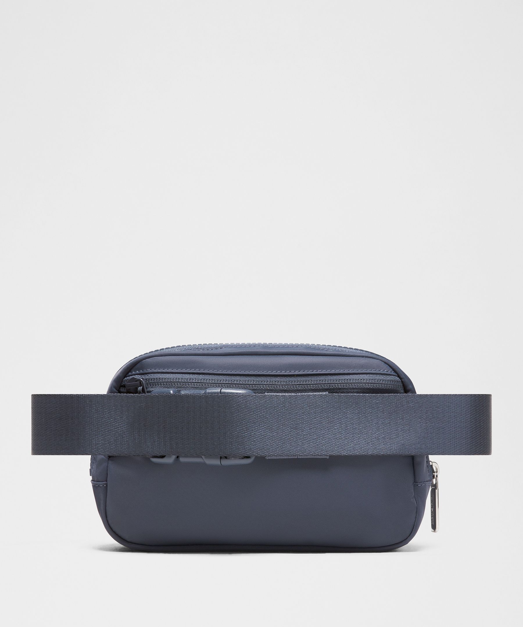 Everywhere Belt Bag 1L
