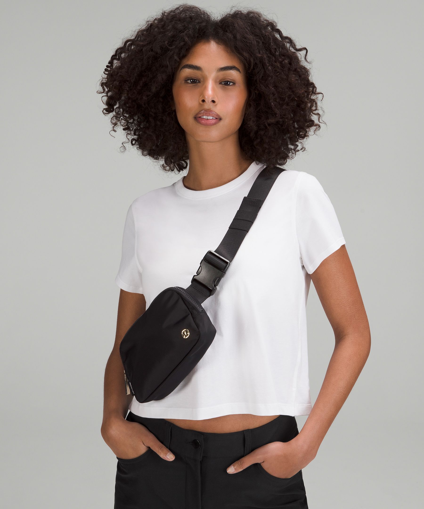 Lululemon Everywhere Belt Bag *1L - Black - lulu fanatics