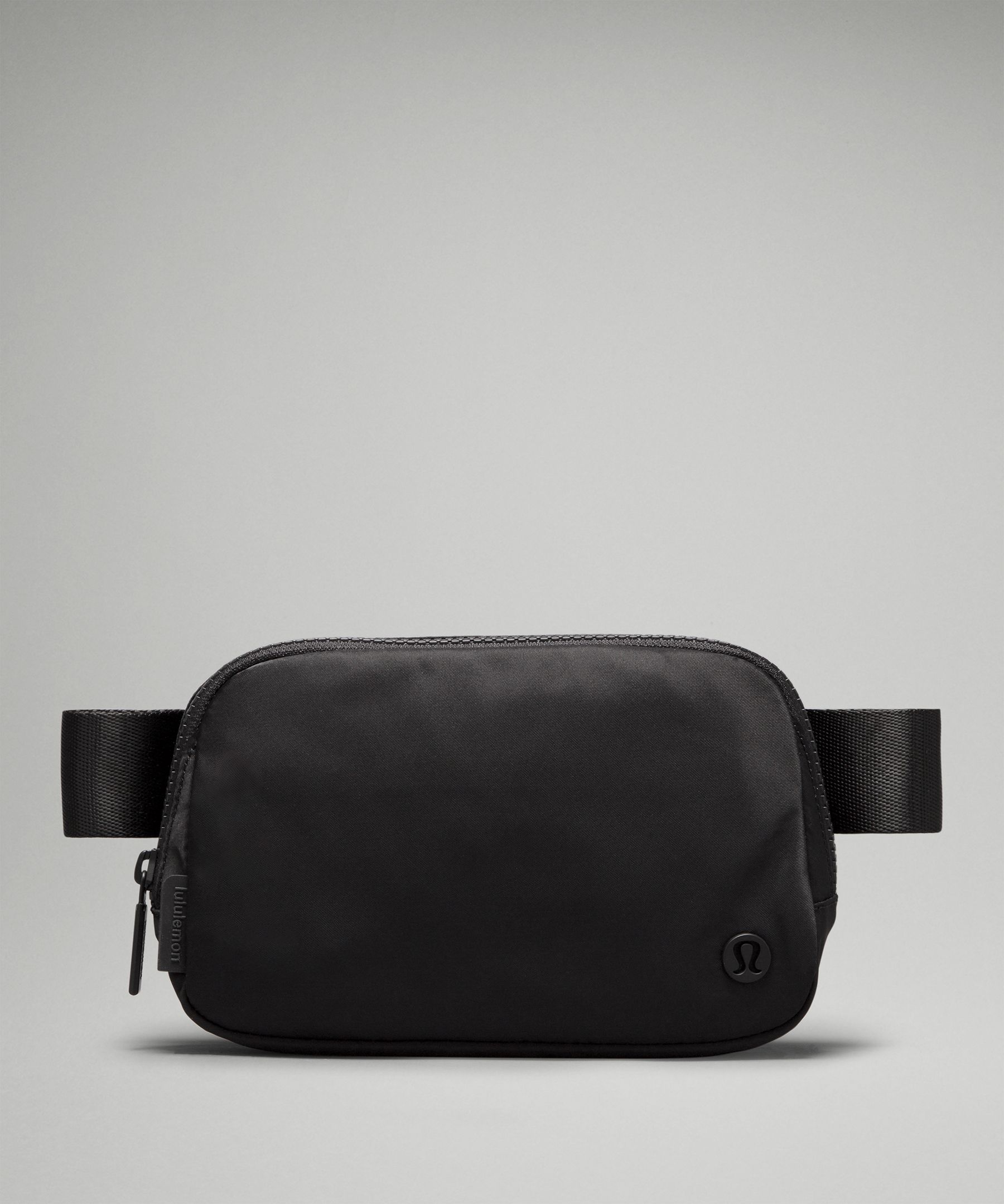 Lululemon belt bags you can get under $50 this week 