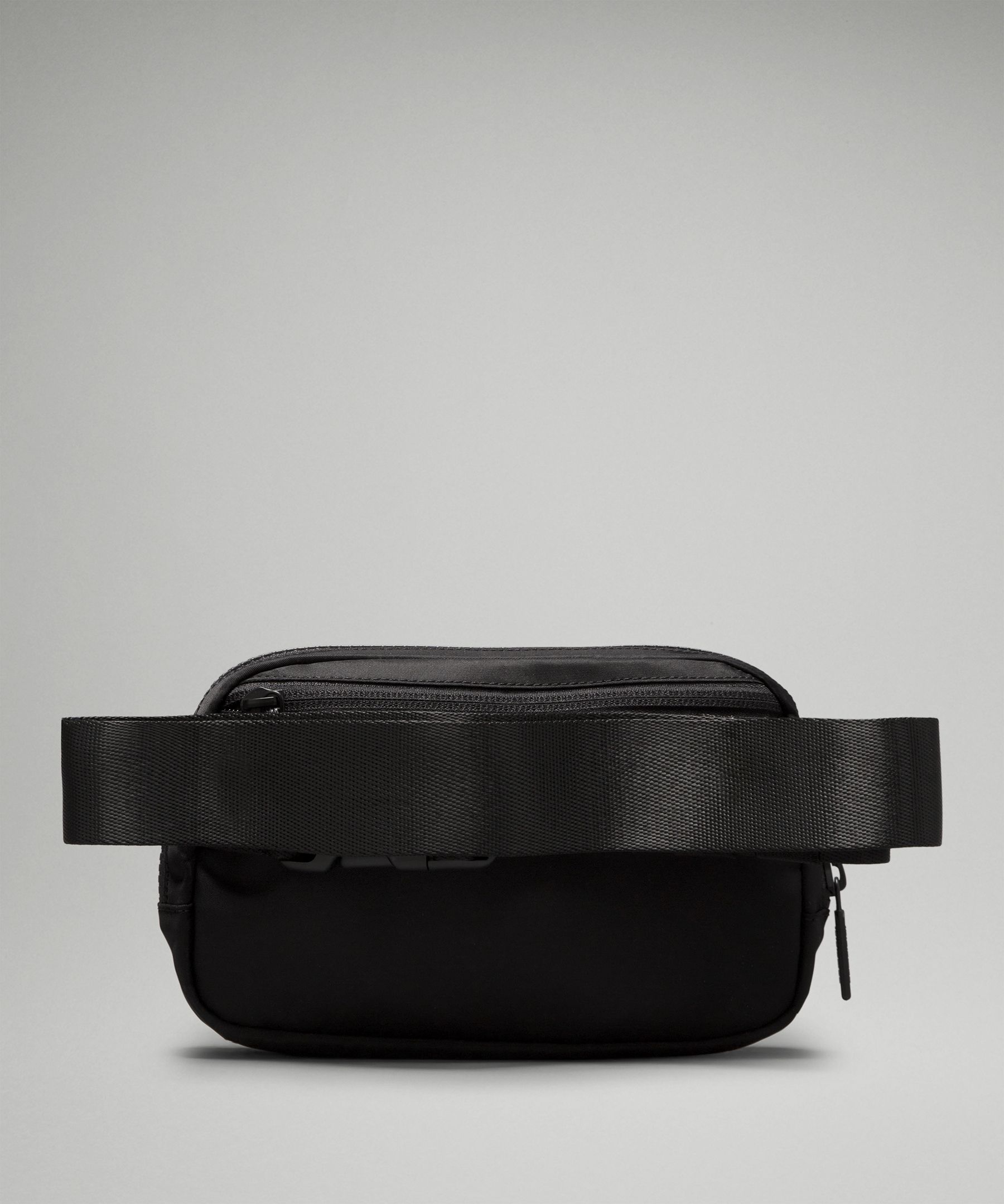 Lululemon now has a clear belt bag: Shop it while you can - Good