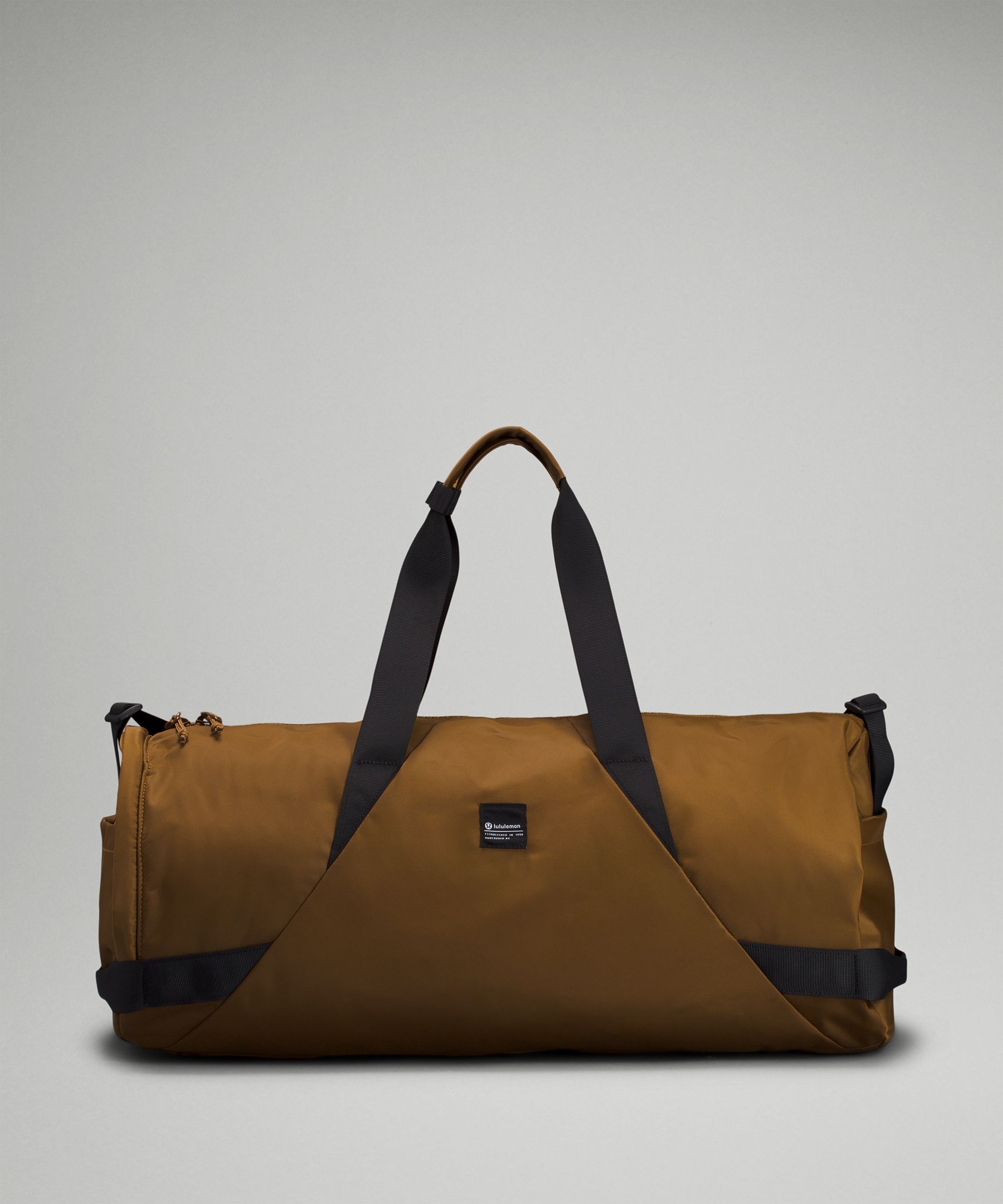 All Day Essentials Duffle Bag 32L | バッグ | Lululemon JP