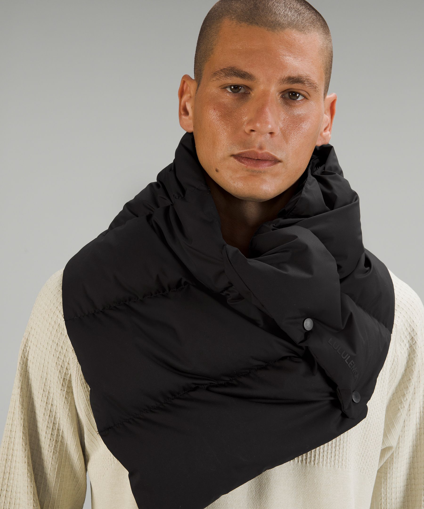 日本未発売 Lululemon ルルレモン Wunder Puff Scarfカジュアル