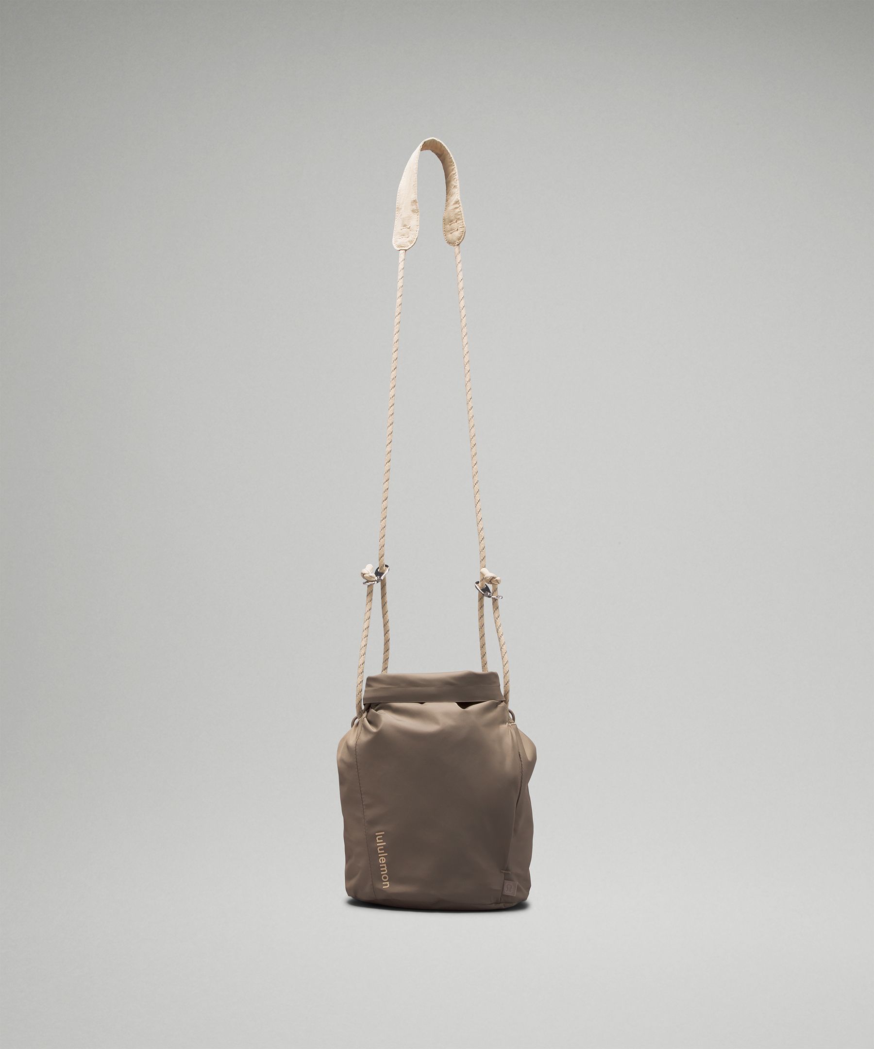 Roll-Top Bag 3L | Bags | Lululemon
