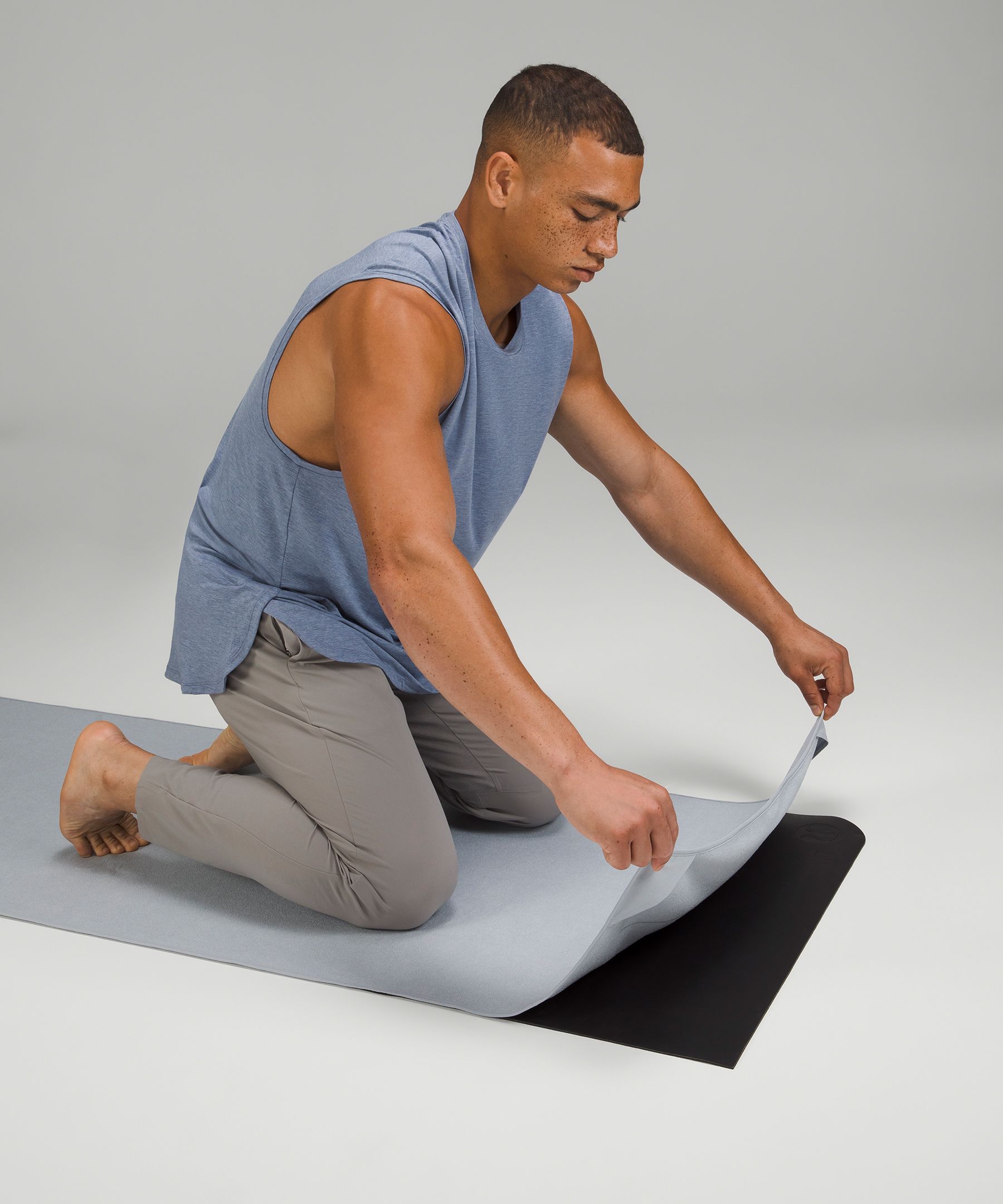 YogaRat Yoga Towel in mat-length and hand sizes : : Sports &  Outdoors