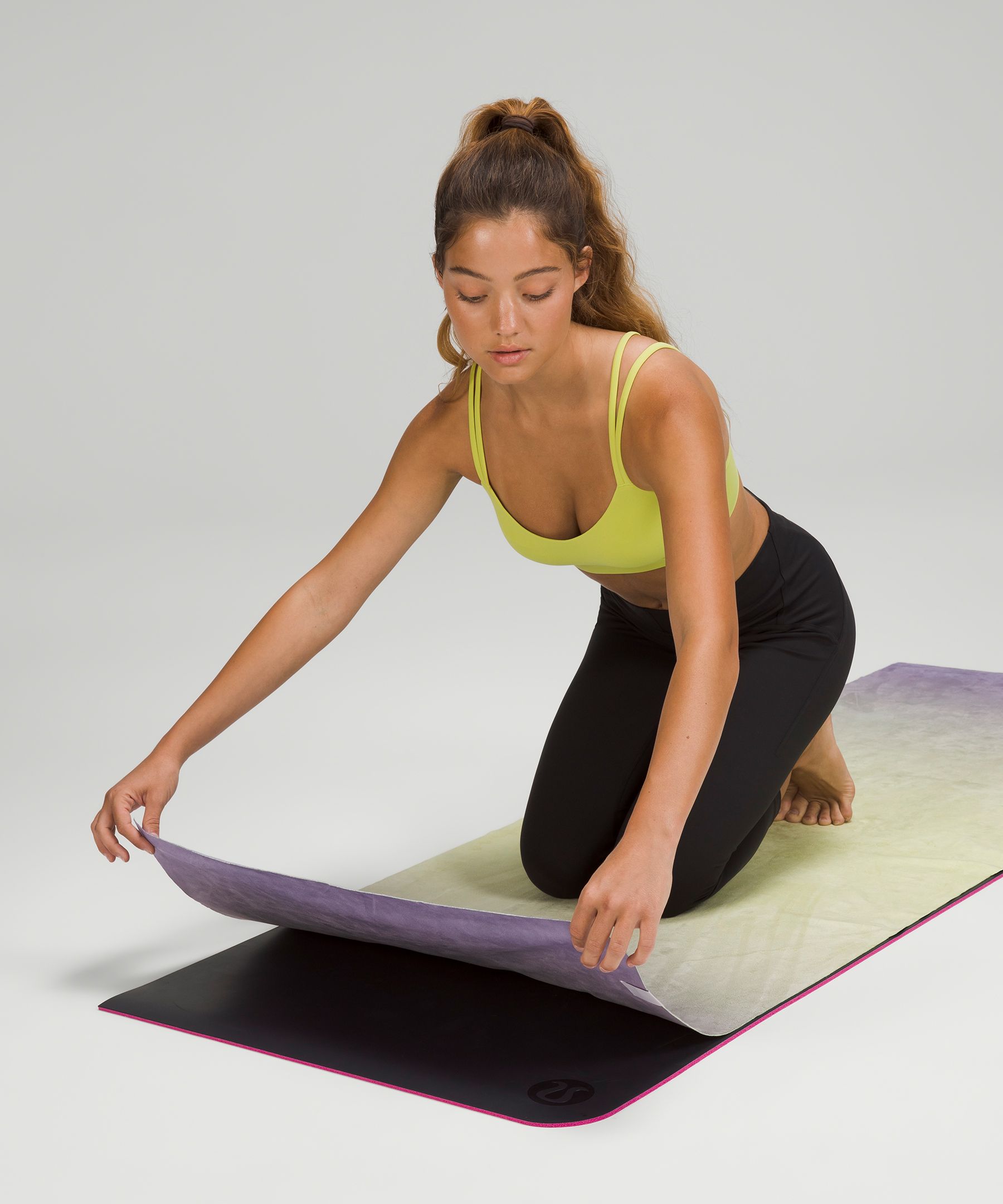 Lululemon The Towel 26