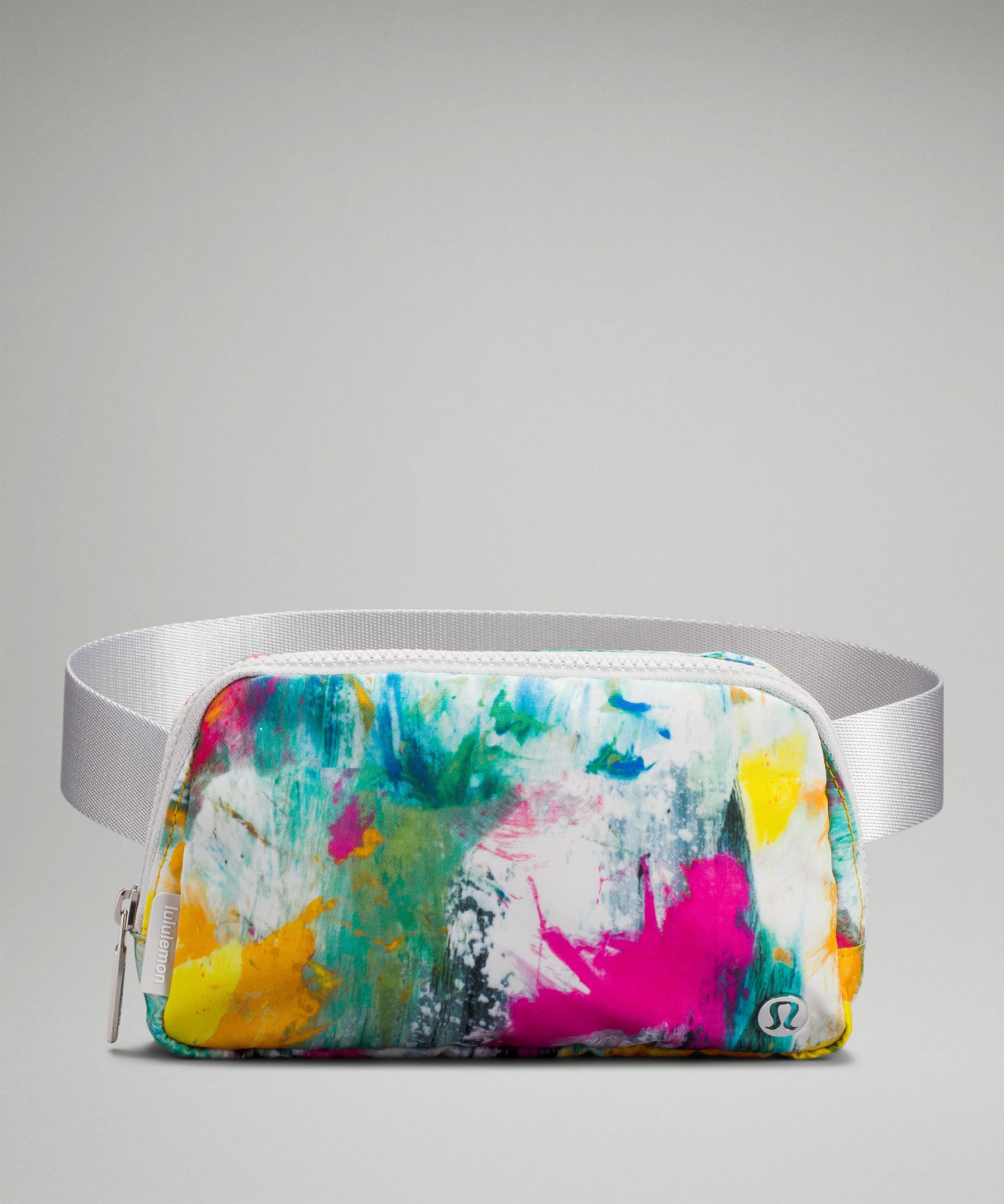 Lululemon now has a clear belt bag: Shop it while you can - Good