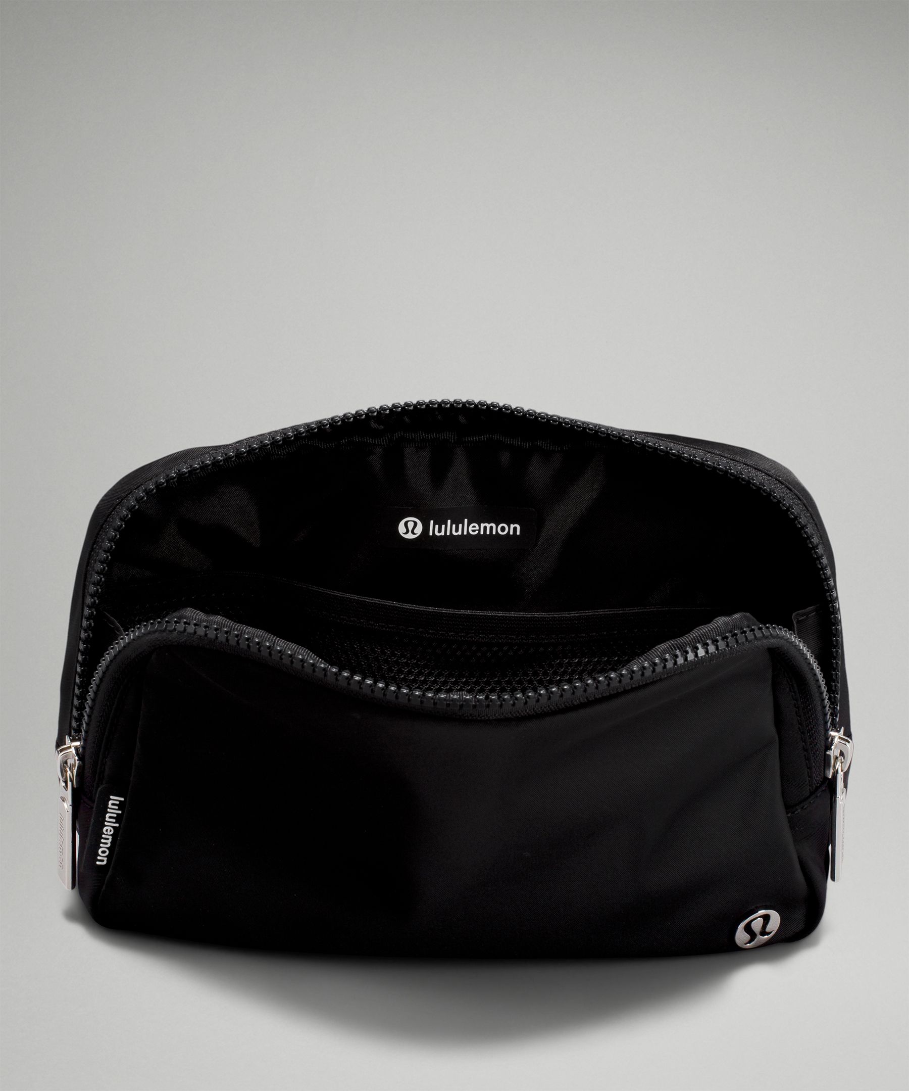 Lululemon Everywhere Belt Bag Large 2L. 5