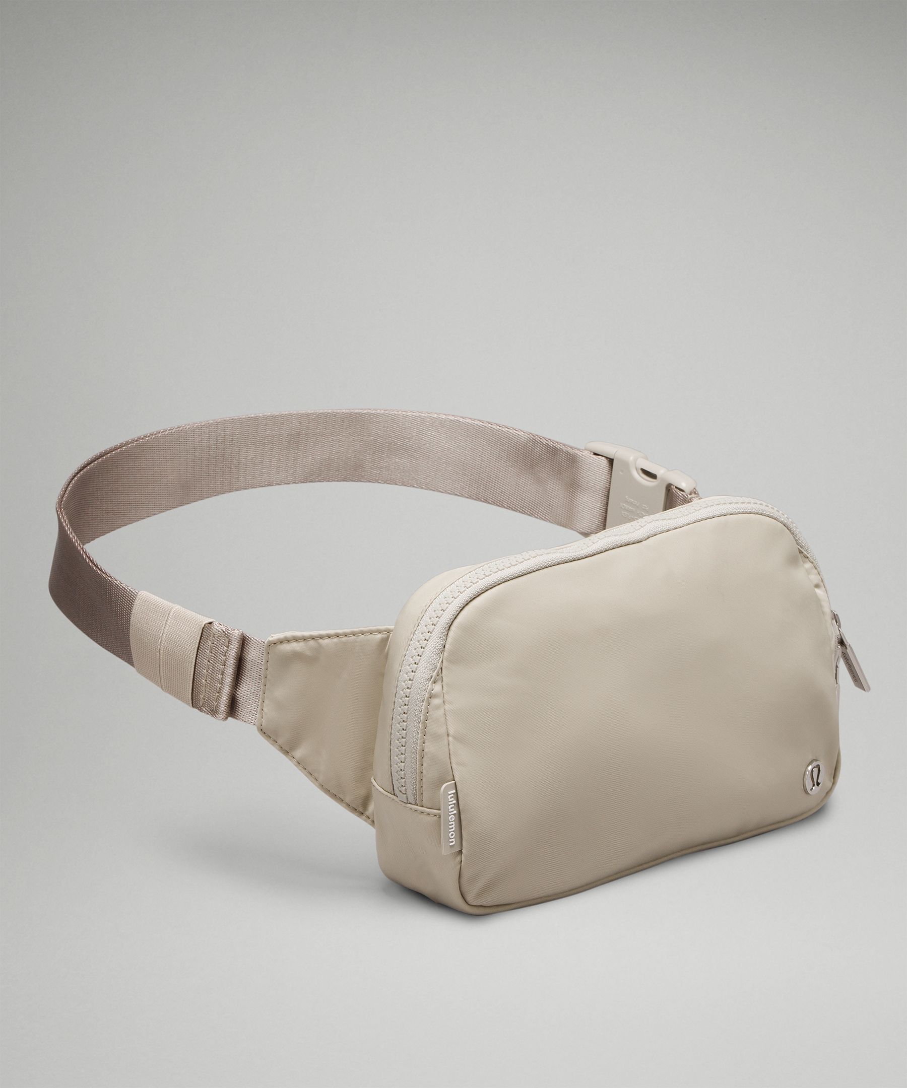 Lululemon Everywhere Belt Bag Crossbody Extended Strap Fanny Pack