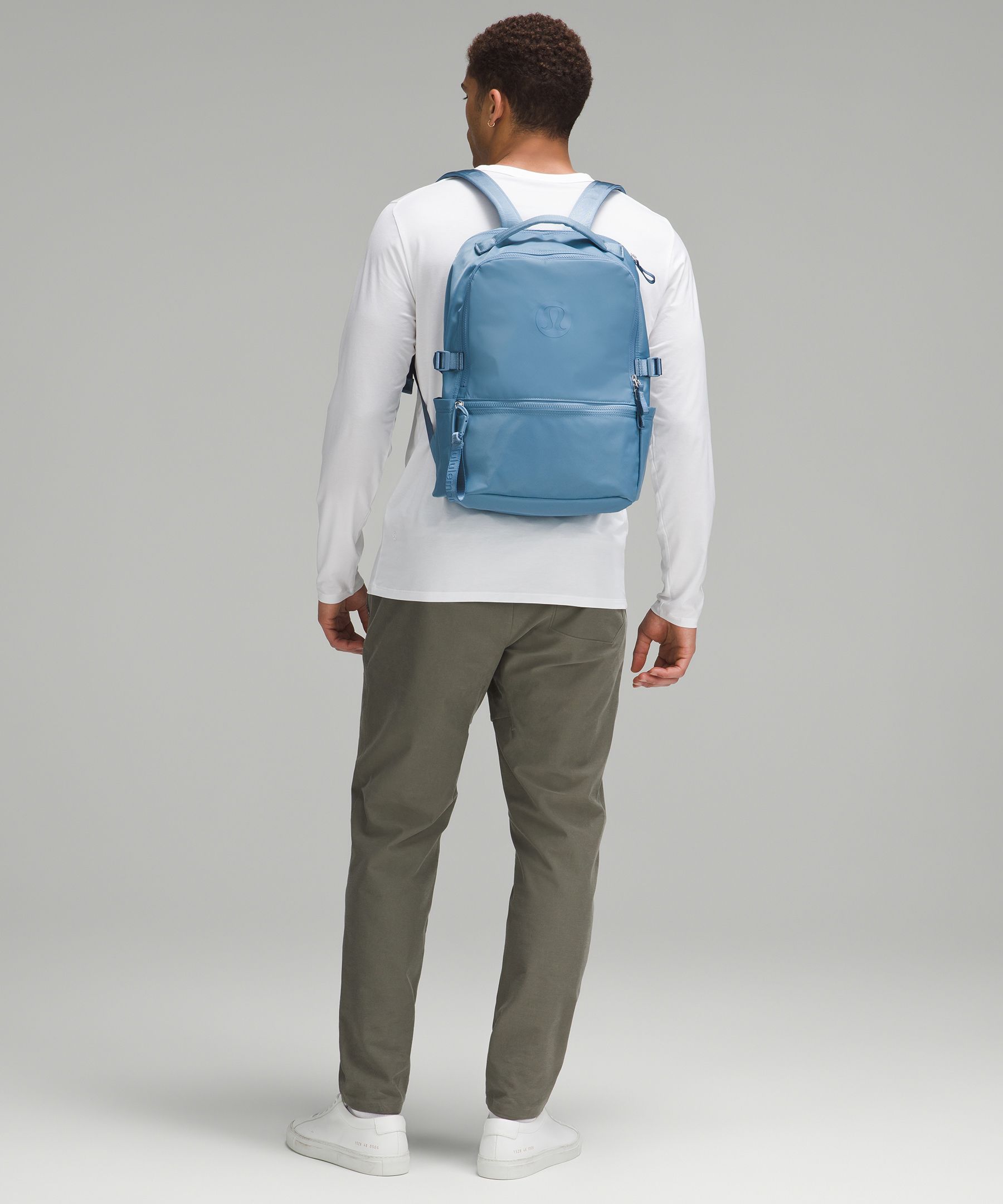 Lululemon New Crew Backpack 22L - 147025602 display picture 3