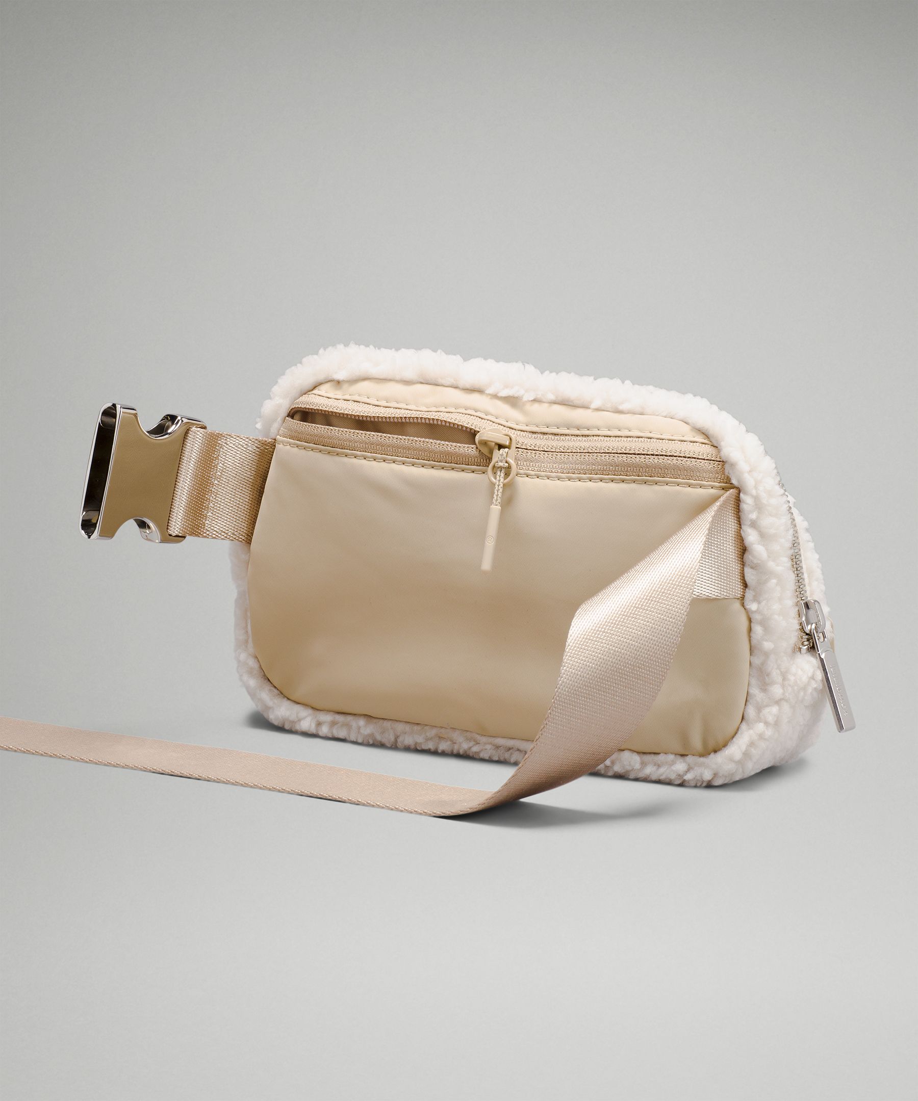 beige everywhere belt bag