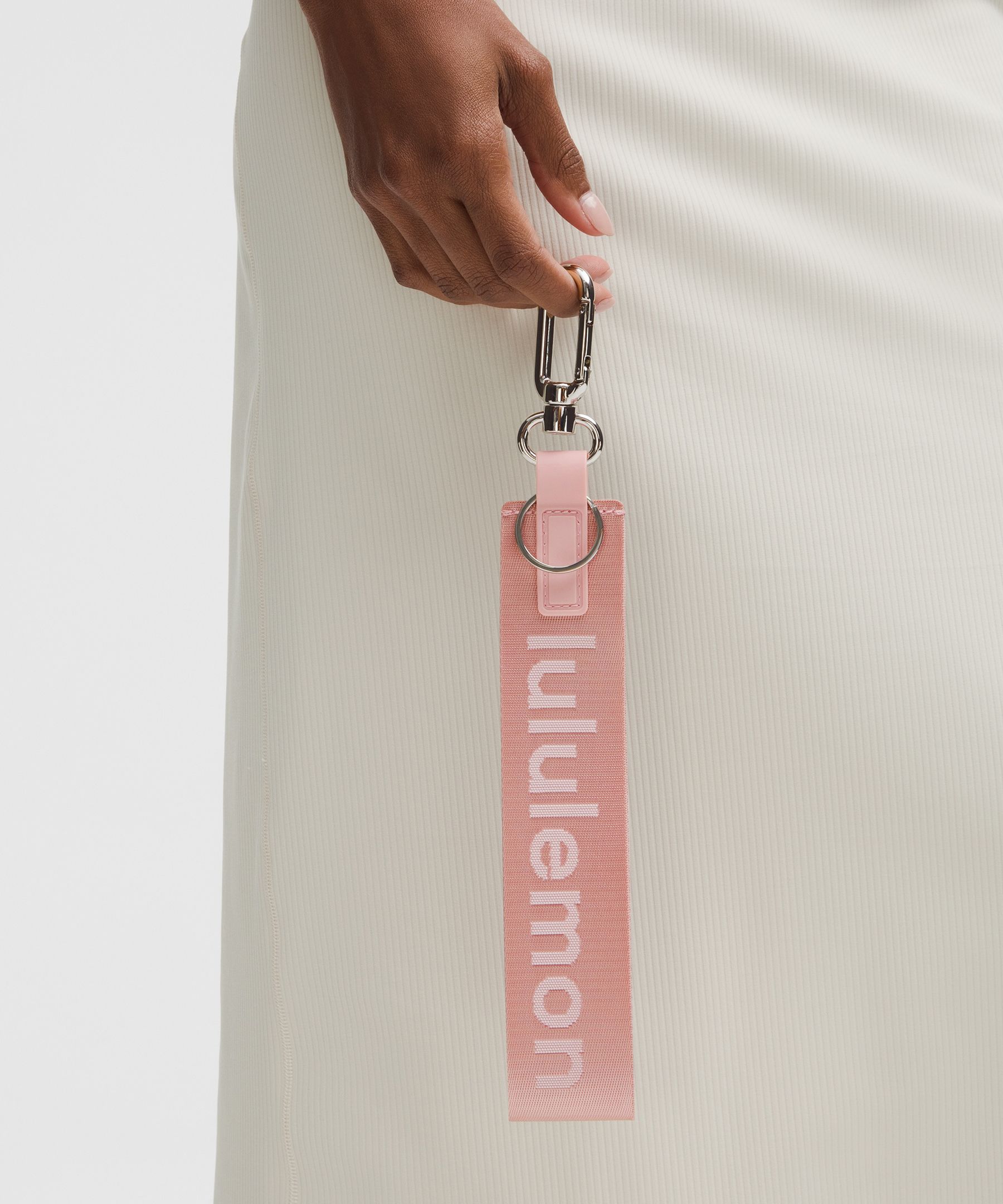 Lululemon - Never Lost Keychain - Pink Haze/white