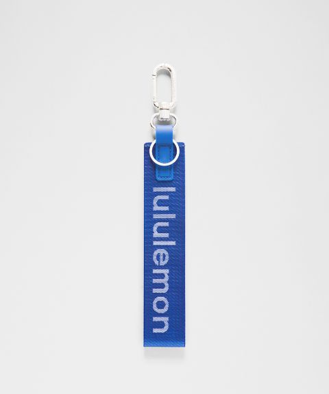 Брелоки Lululemon Never Lost Keychain