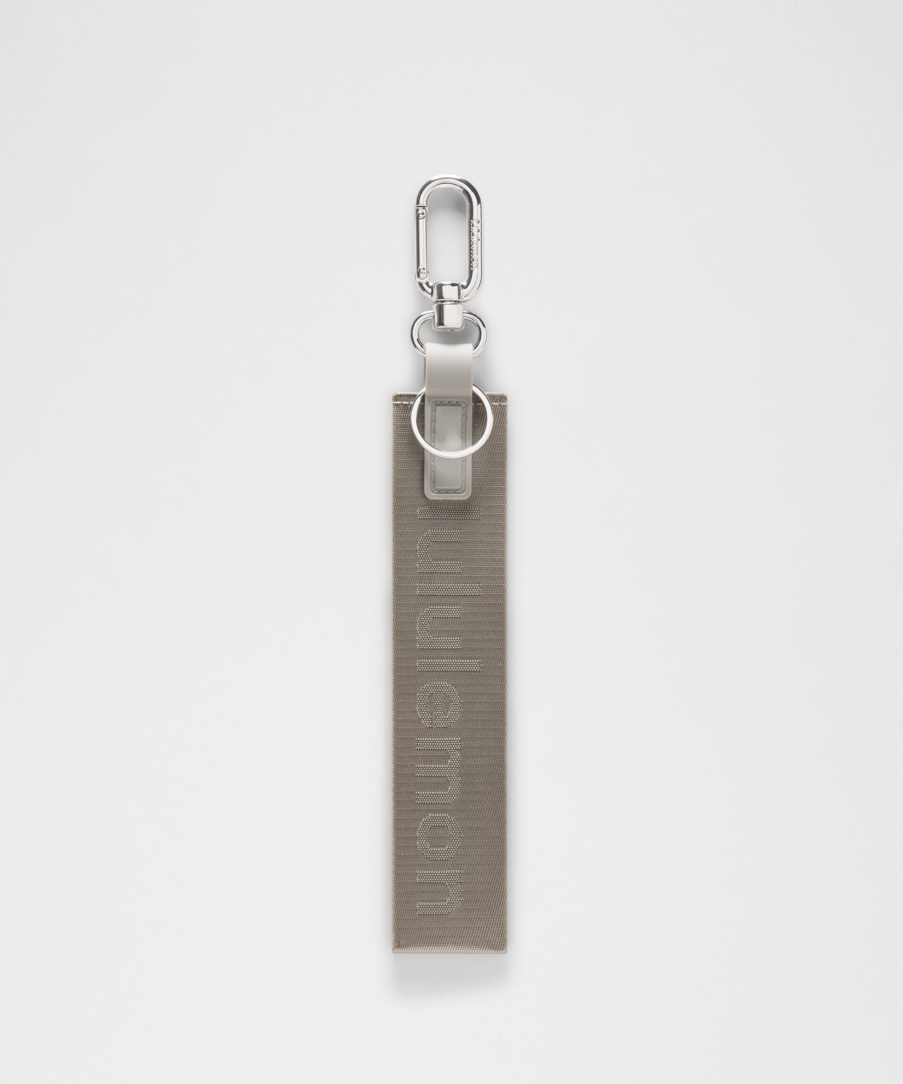 Never Lost Keychain - Hailstone Grey/Sassy Sage/Silver