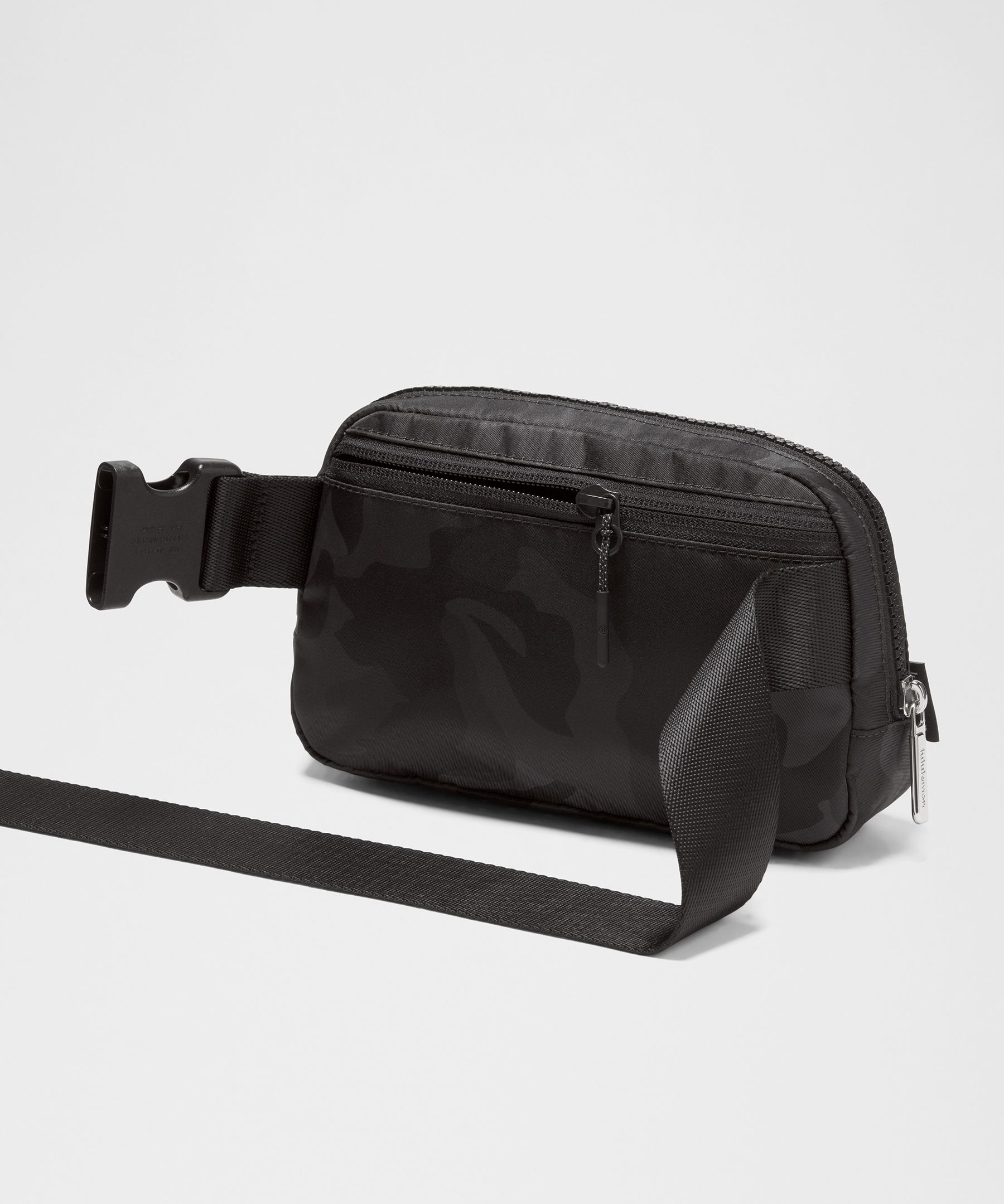 Everywhere Belt Bag 1L