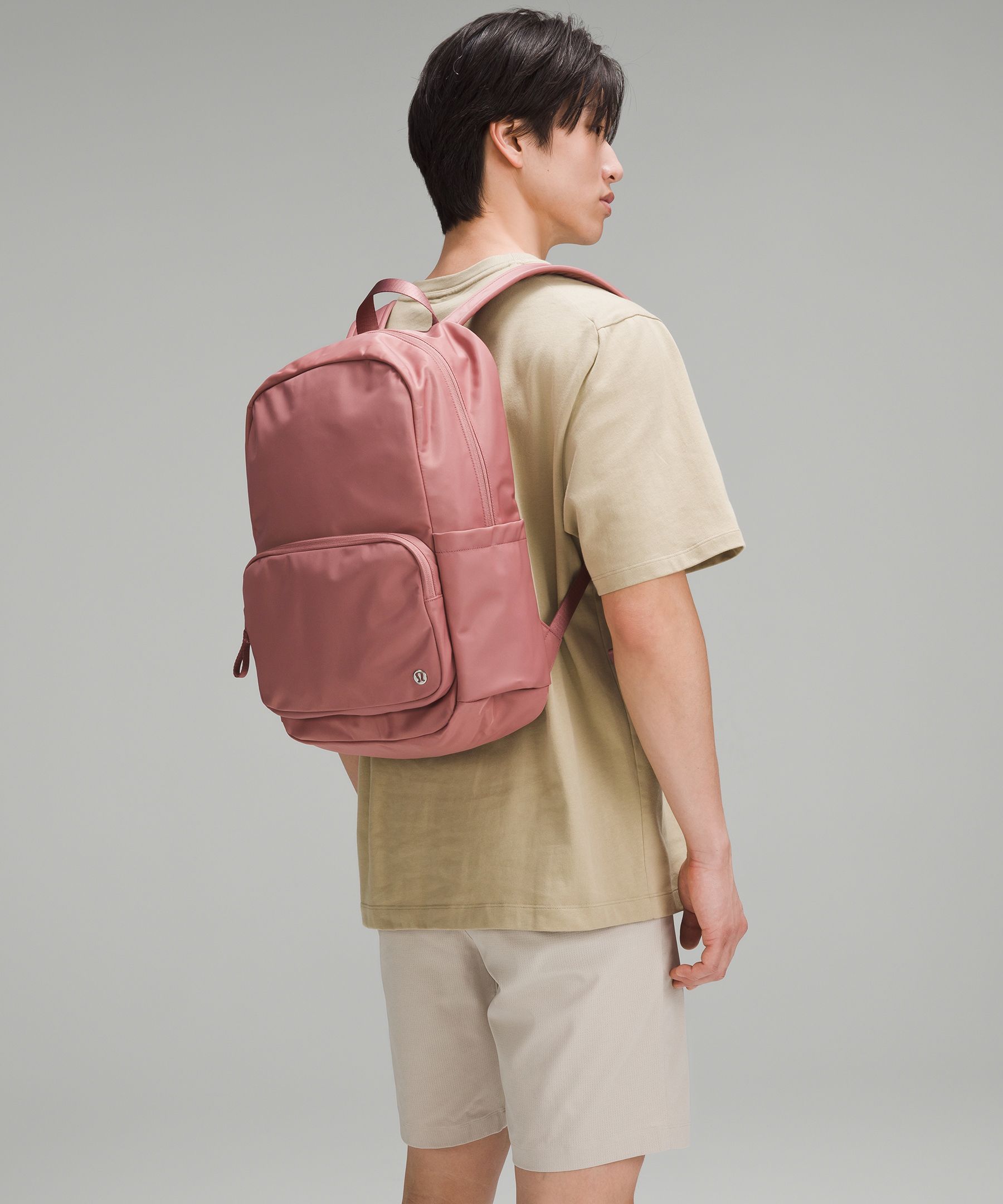 Everywhere Backpack 22L