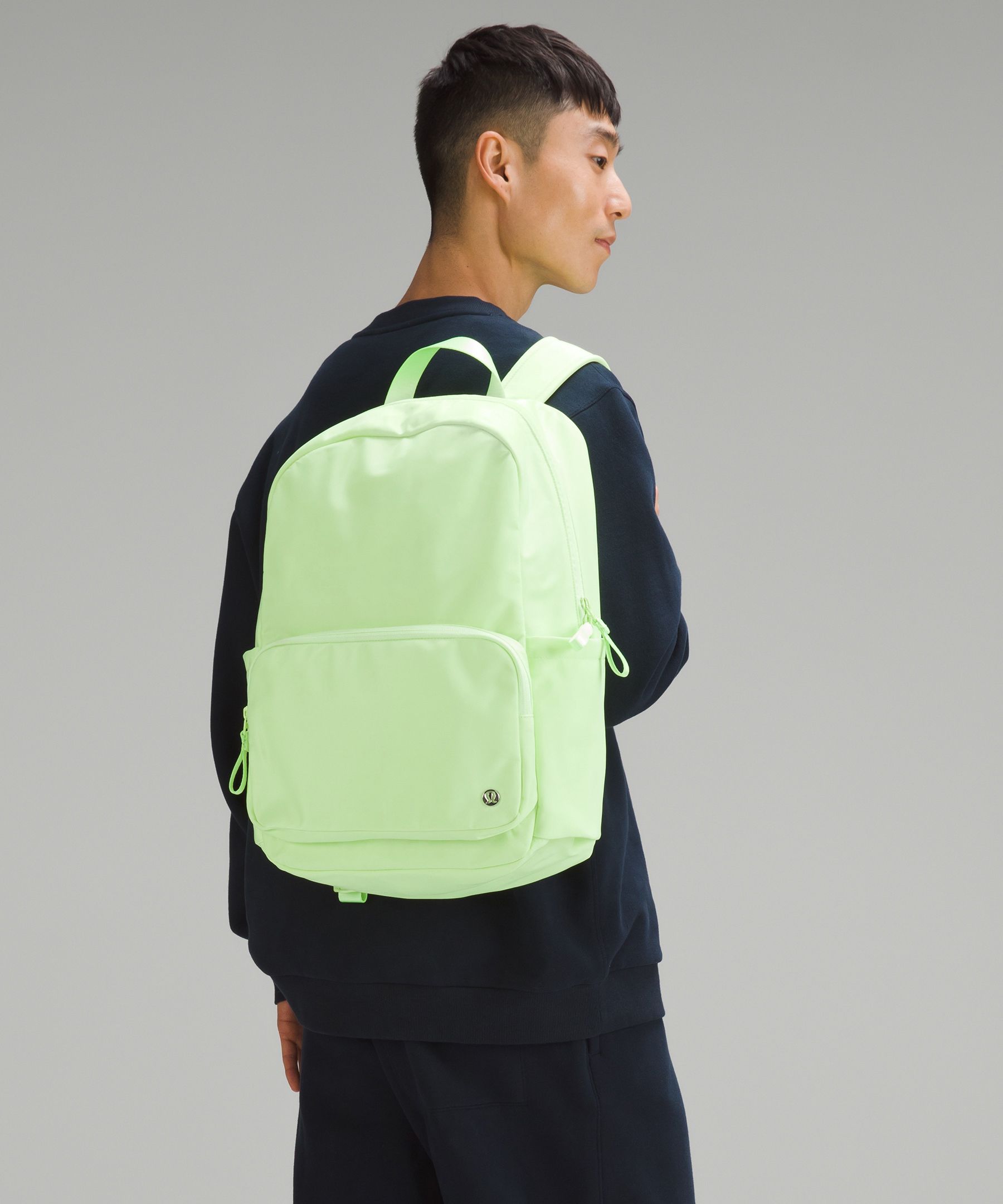 Everywhere バックパック 22L | バッグ | Lululemon JP