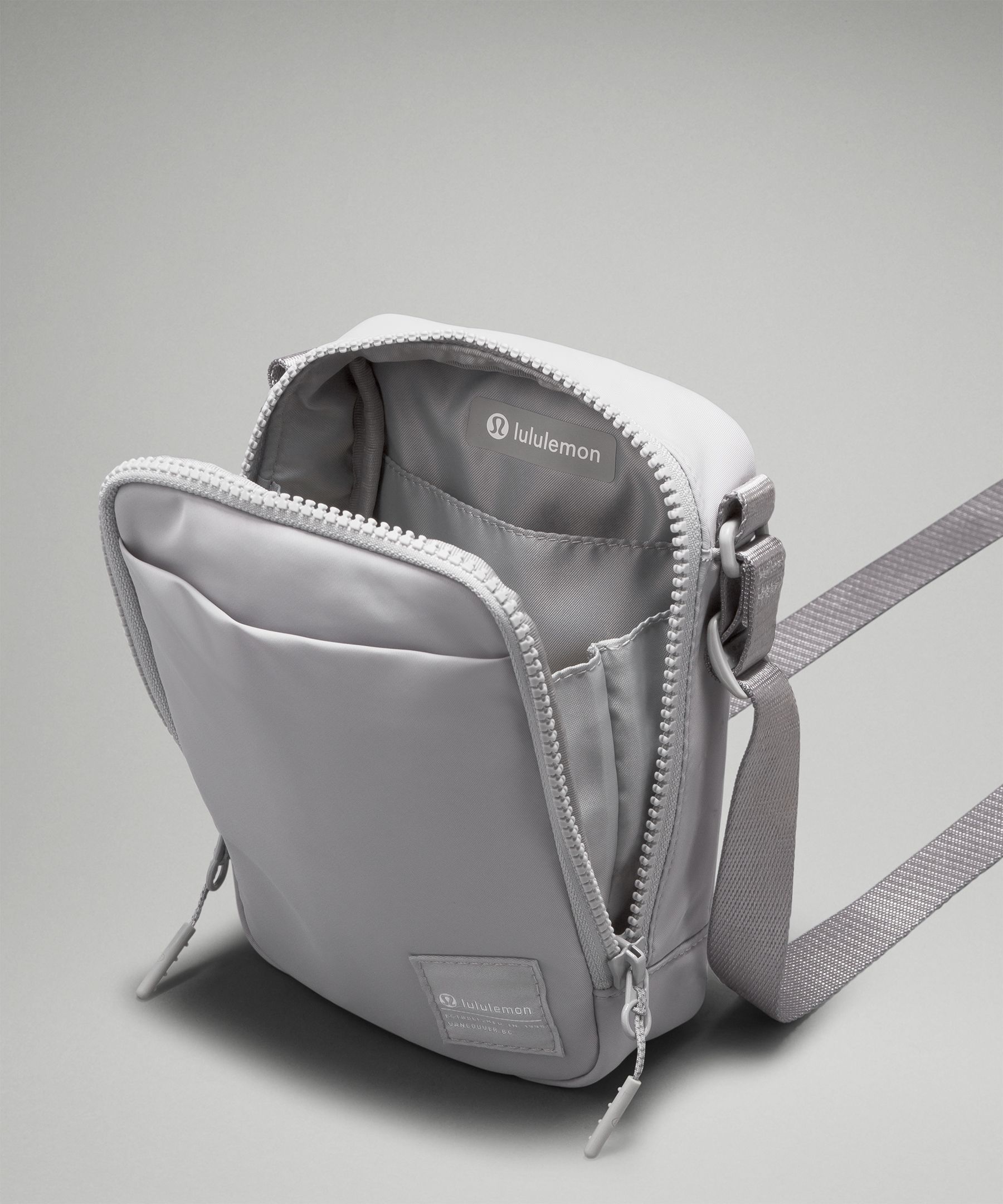 Lululemon Easy Access Crossbody Bag - Rhino Grey/white