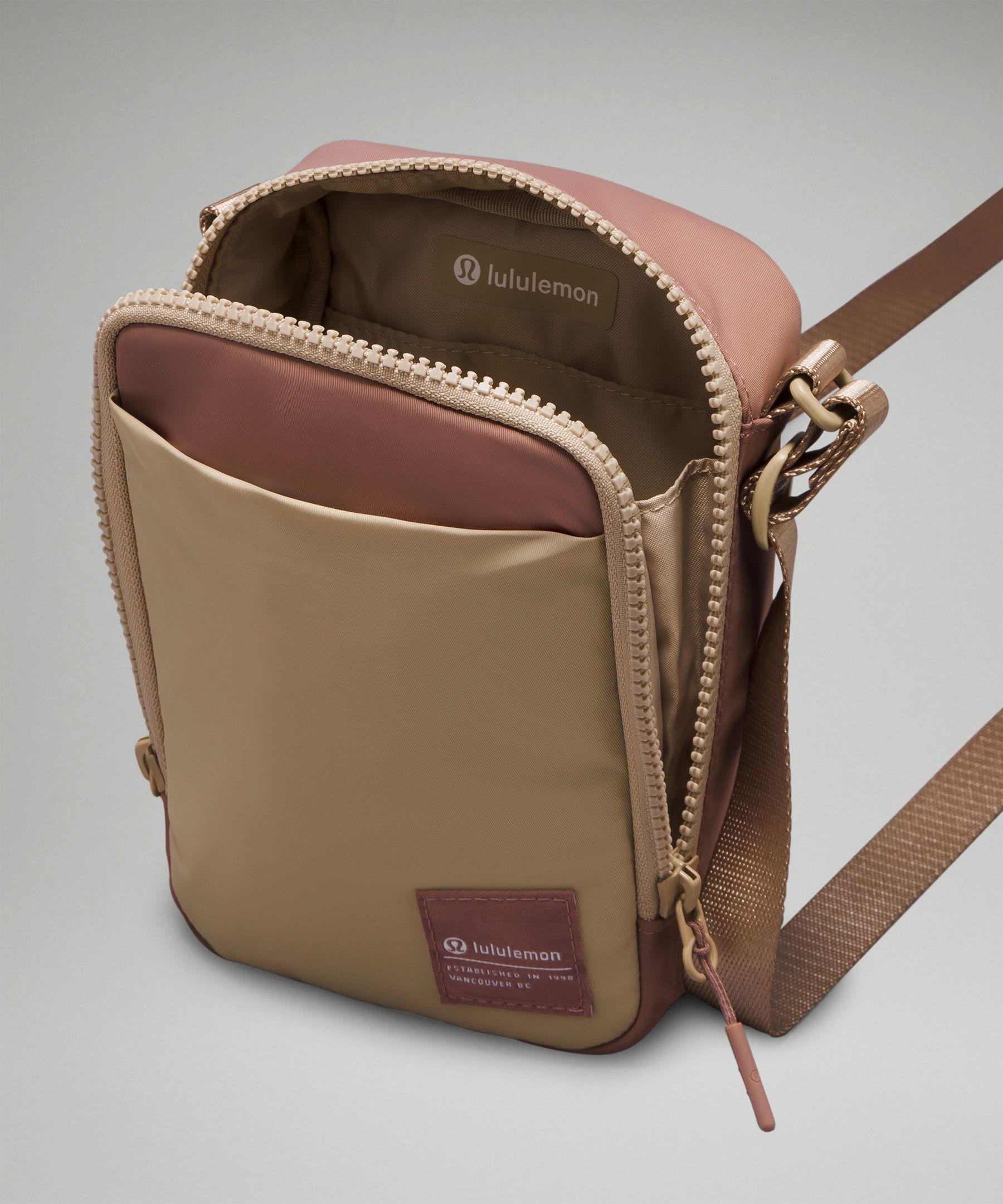 Lululemon Easy Access Crossbody Bag 1.5L - Pink/Khaki