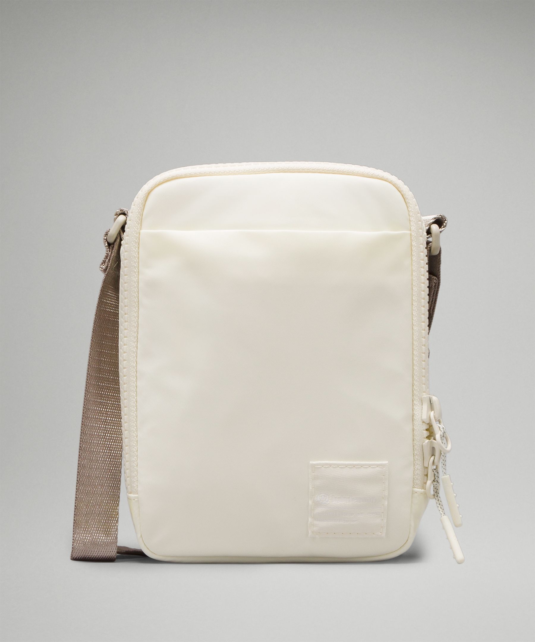 Lululemon Easy Access Crossbody - ShopStyle Shoulder Bags