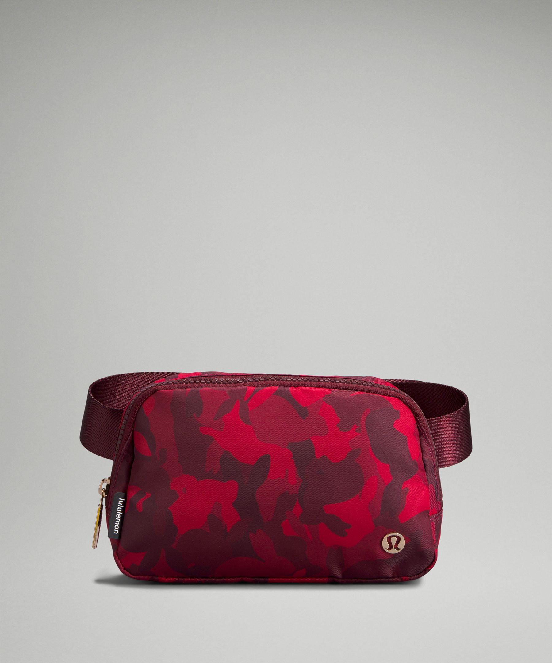 Lululemon best sale red bag