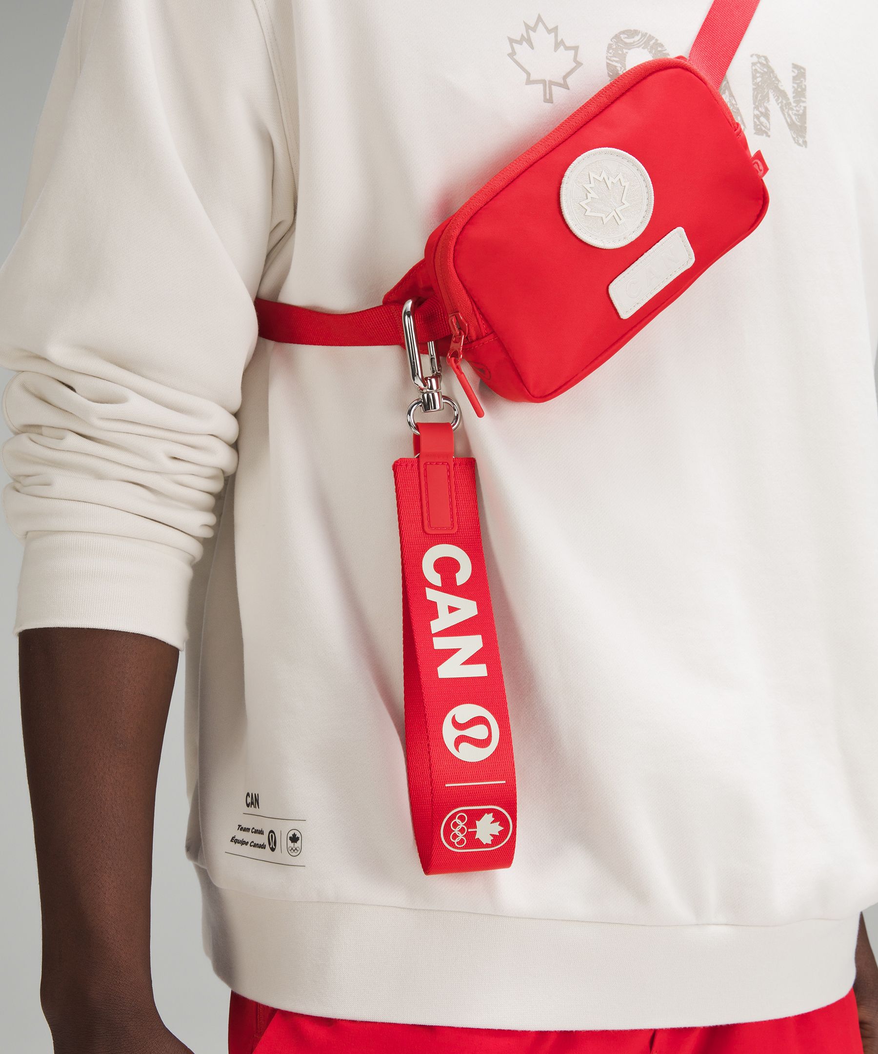 Lululemon - Team Canada Never Lost Keychain *Canadian Olympic Team Logo