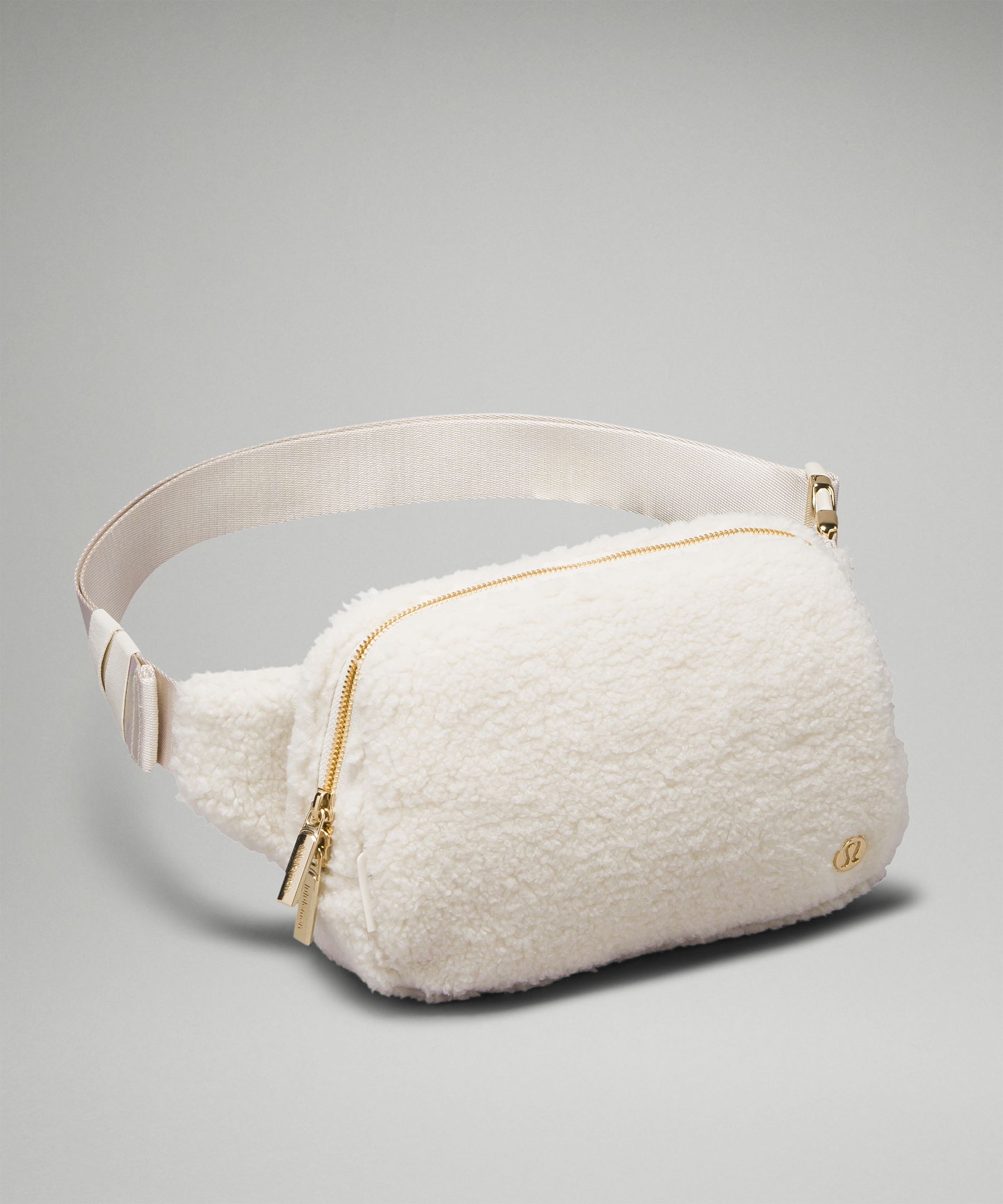 everyday fleece belt bag Lulu dupe - To The Pointe-Shoe Store