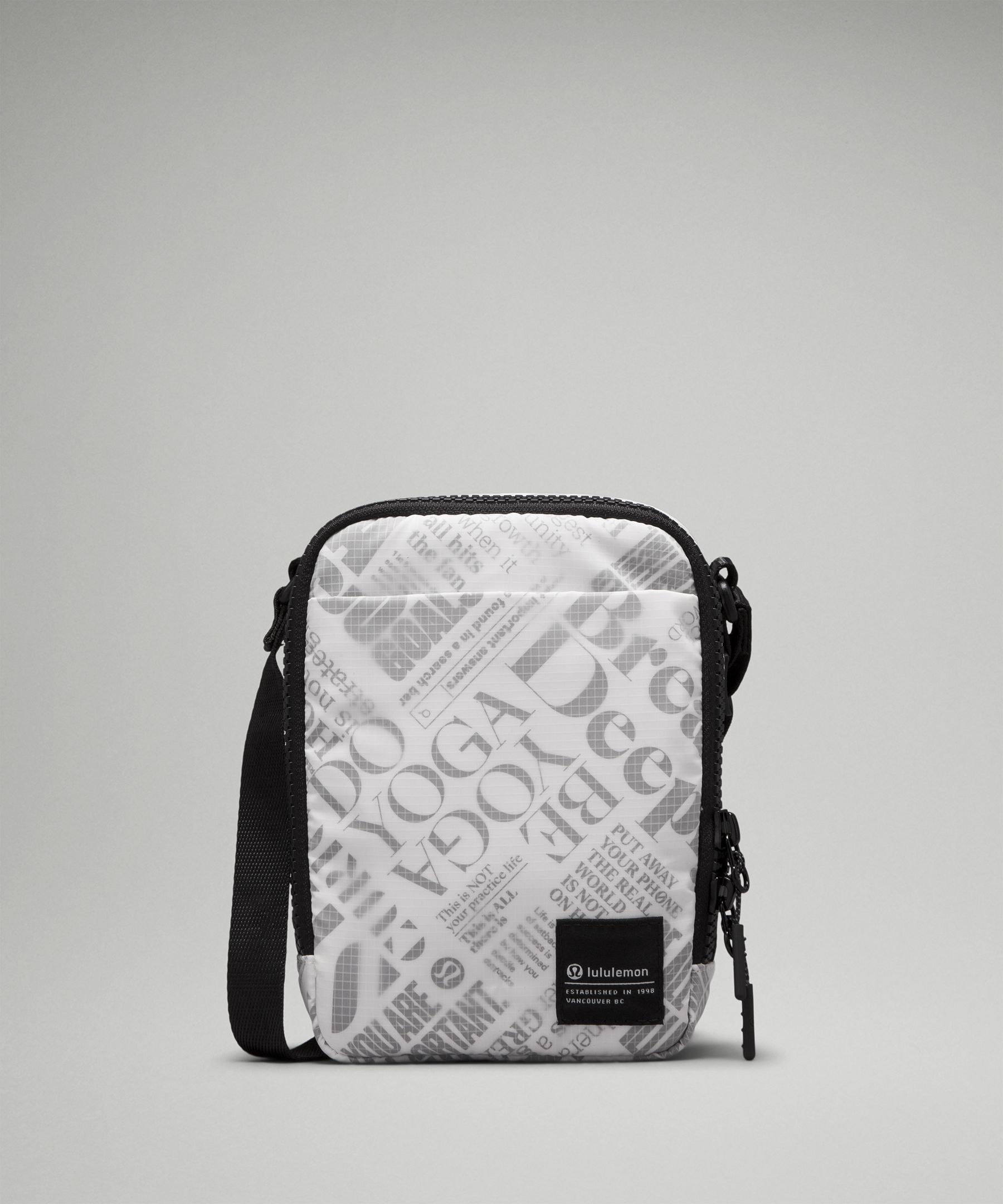 Lululemon Easy Access Crossbody Bag 1.5l Manifesto Print