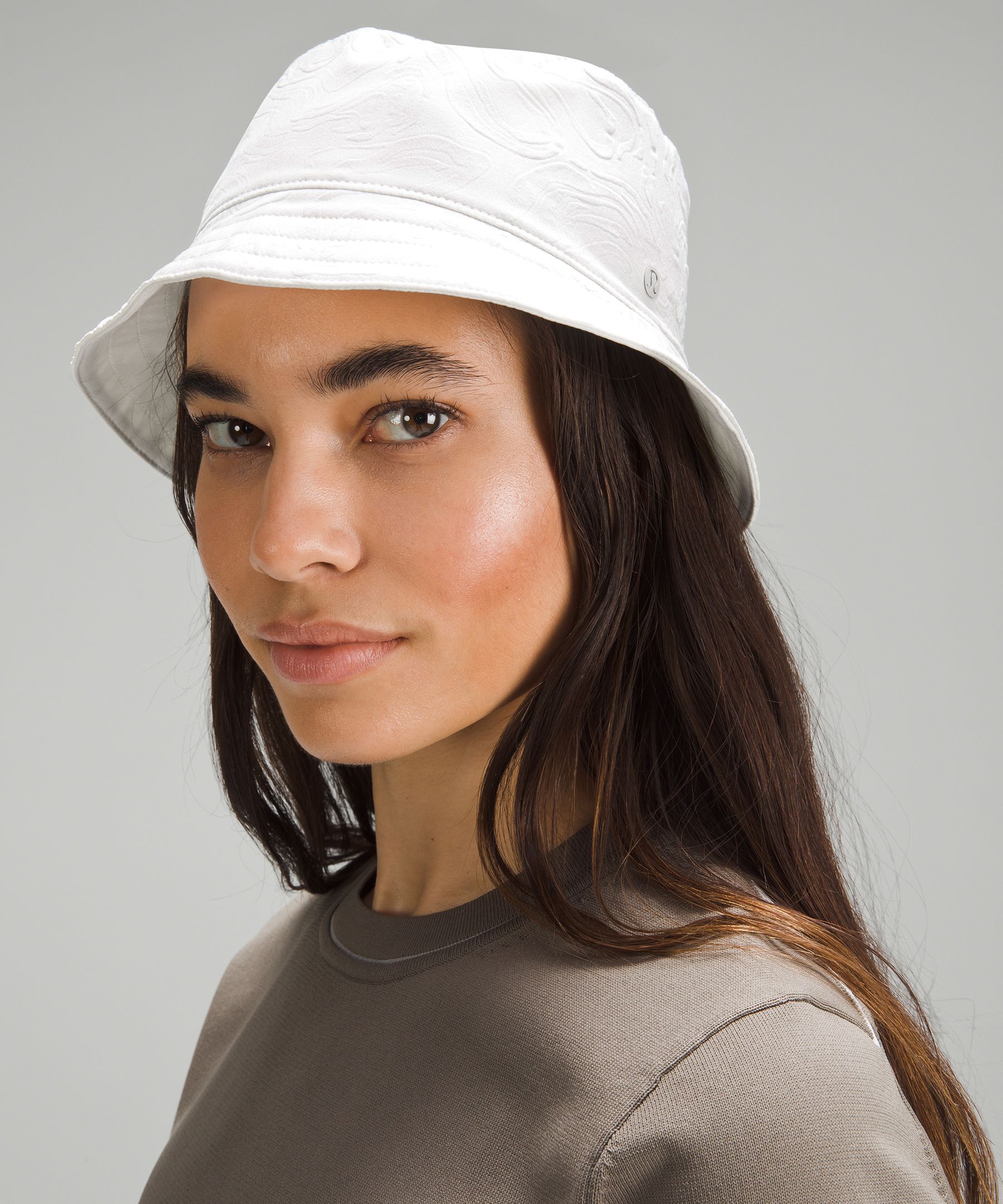 Lululemon Both Ways Reversible Bucket Hat. 2