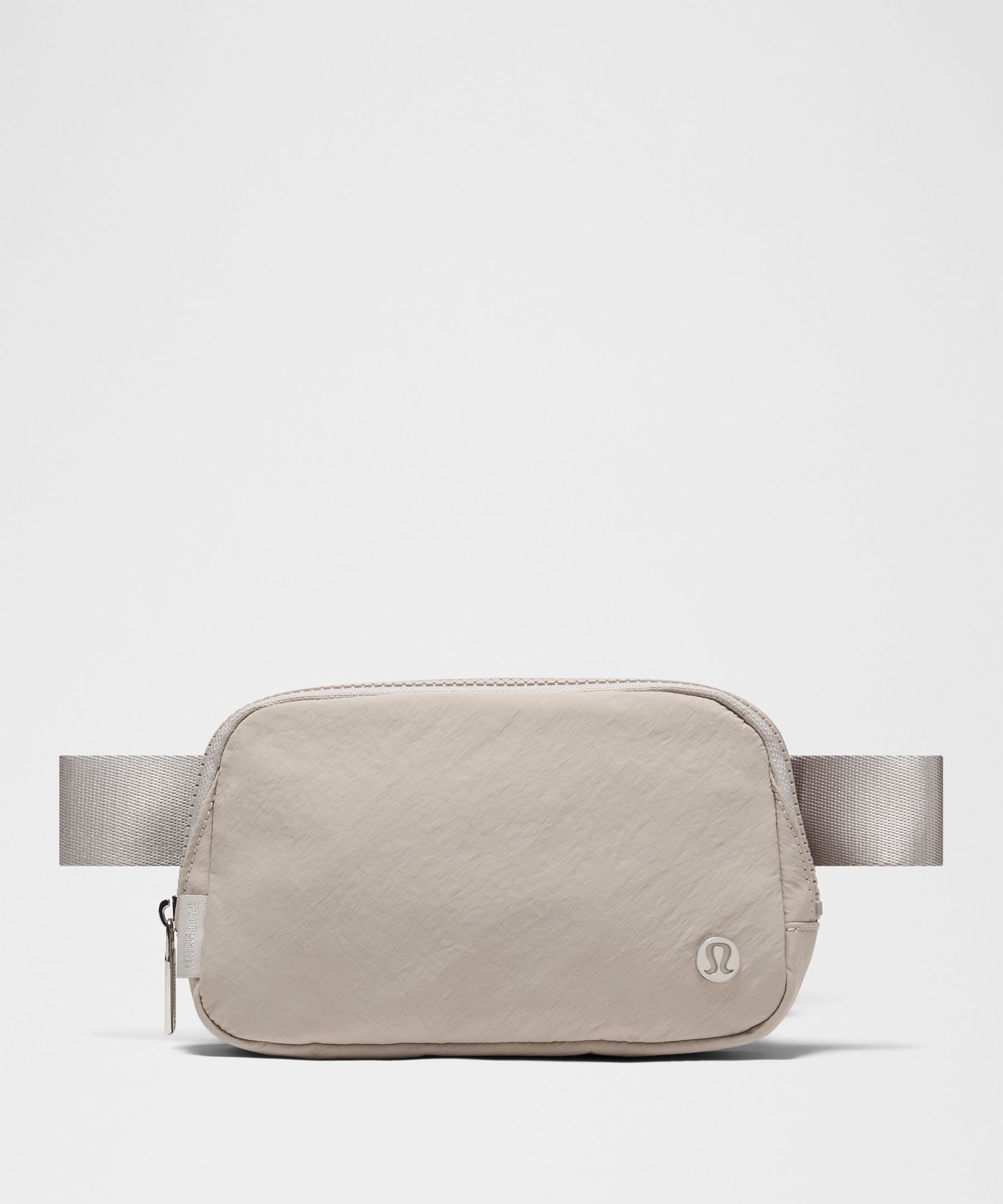 Everywhere ベルトバッグ 1L | バッグ | Lululemon JP