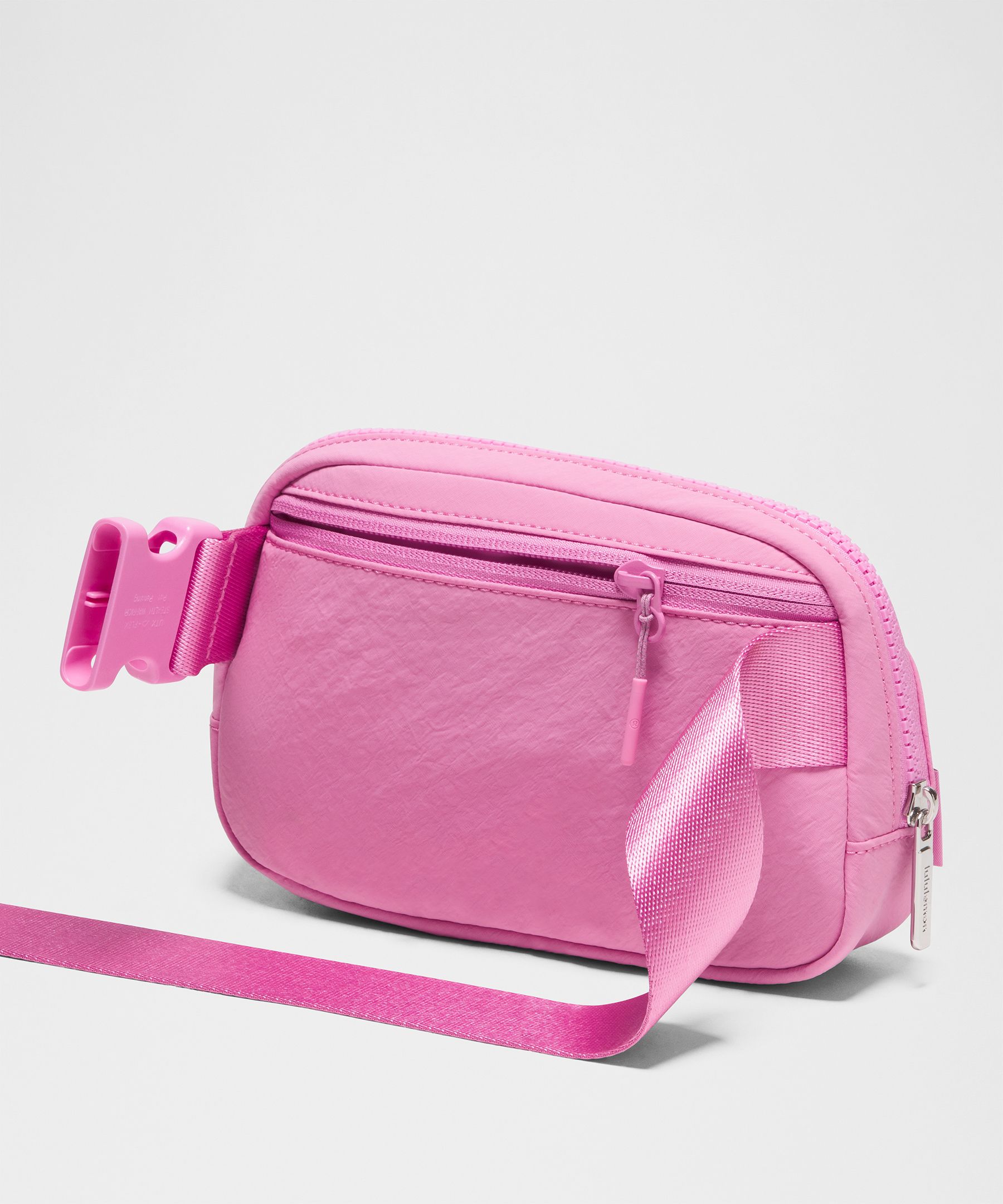Everywhere ベルトバッグ 1L | バッグ | Lululemon JP