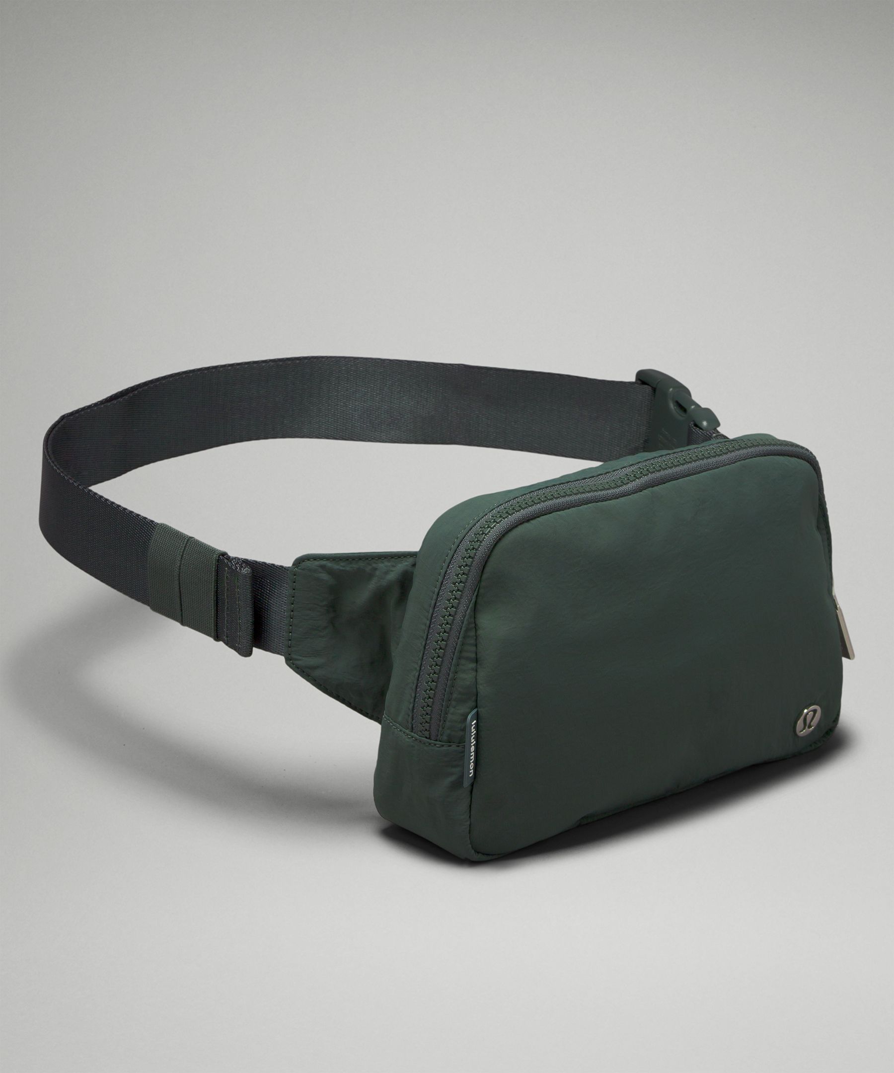 Lululemon Everywhere Belt Bag Large 2L - Green/Olive/dark Forest