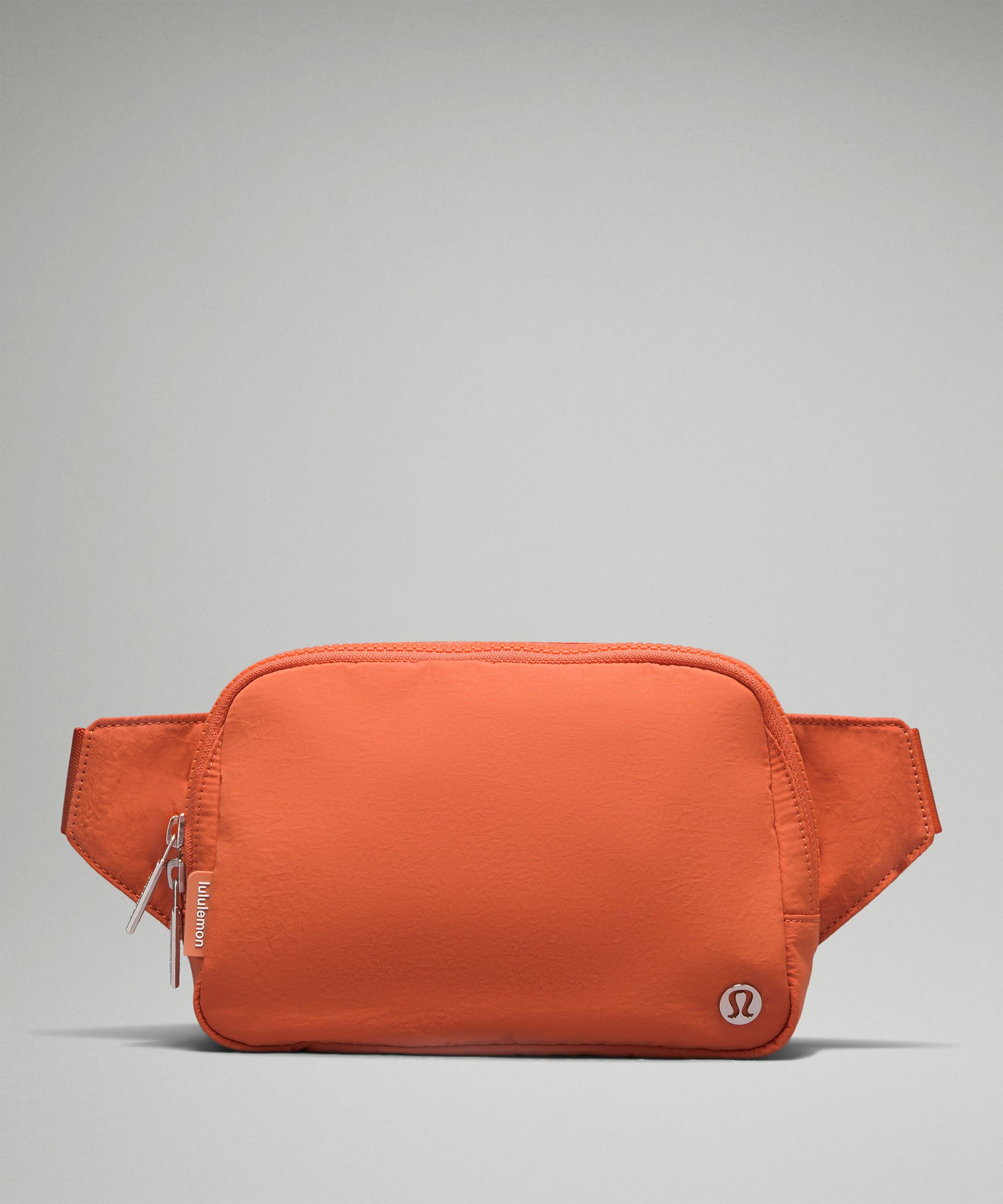  Lululemon Athletica Everywhere Belt Bag GRSG