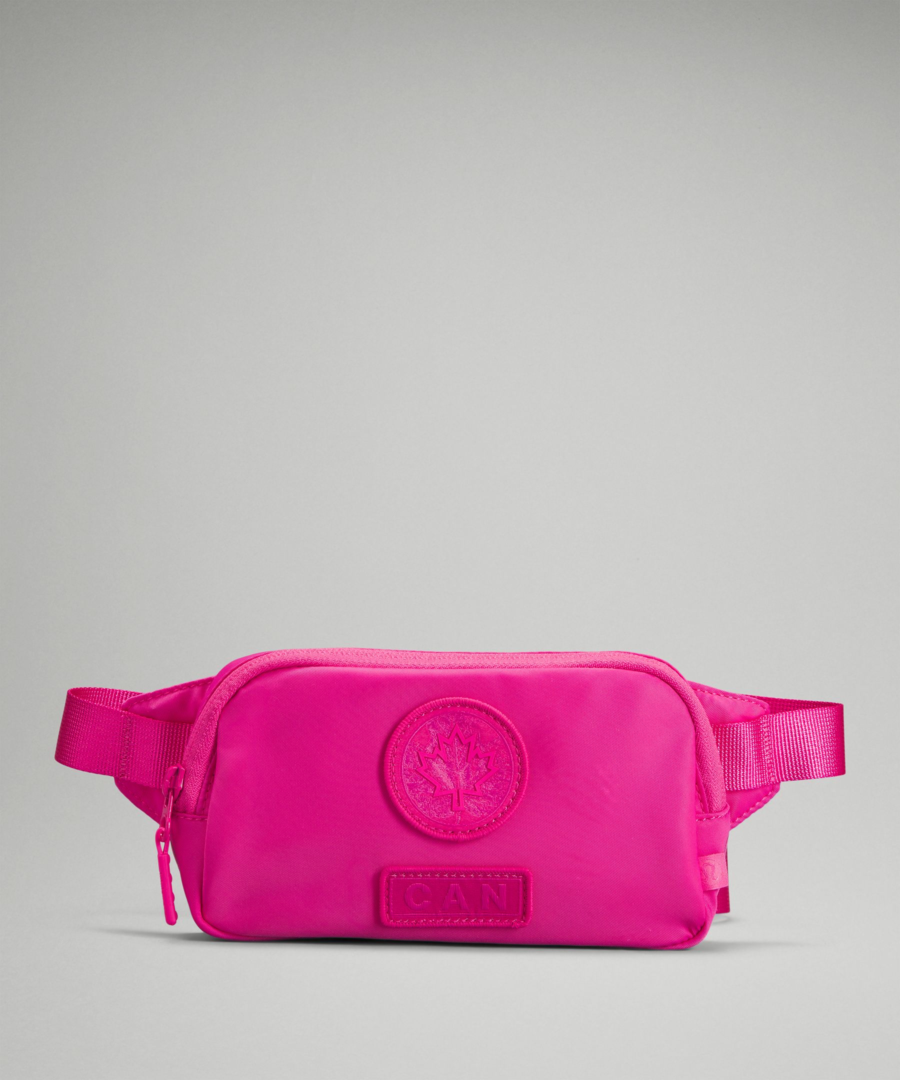 Lululemon Future Legacy Crossbody Bag_black (TEAM Canada) 