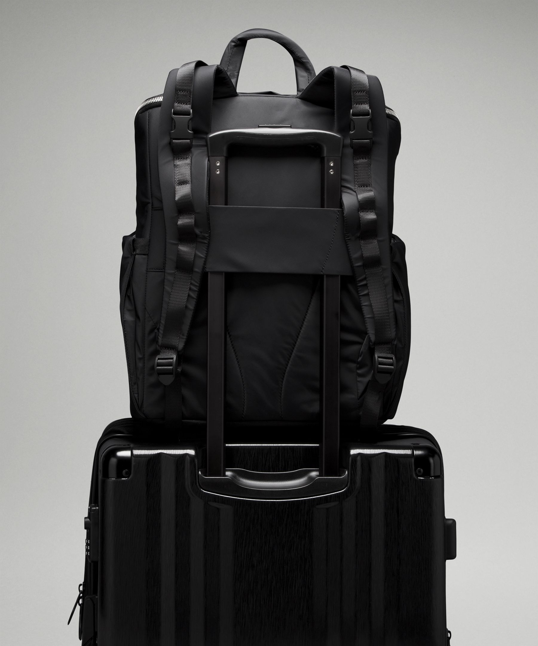 When Will Lululemon Restock the New Parent Backpack 17L Diaper Bag? –  Lululemon Locator