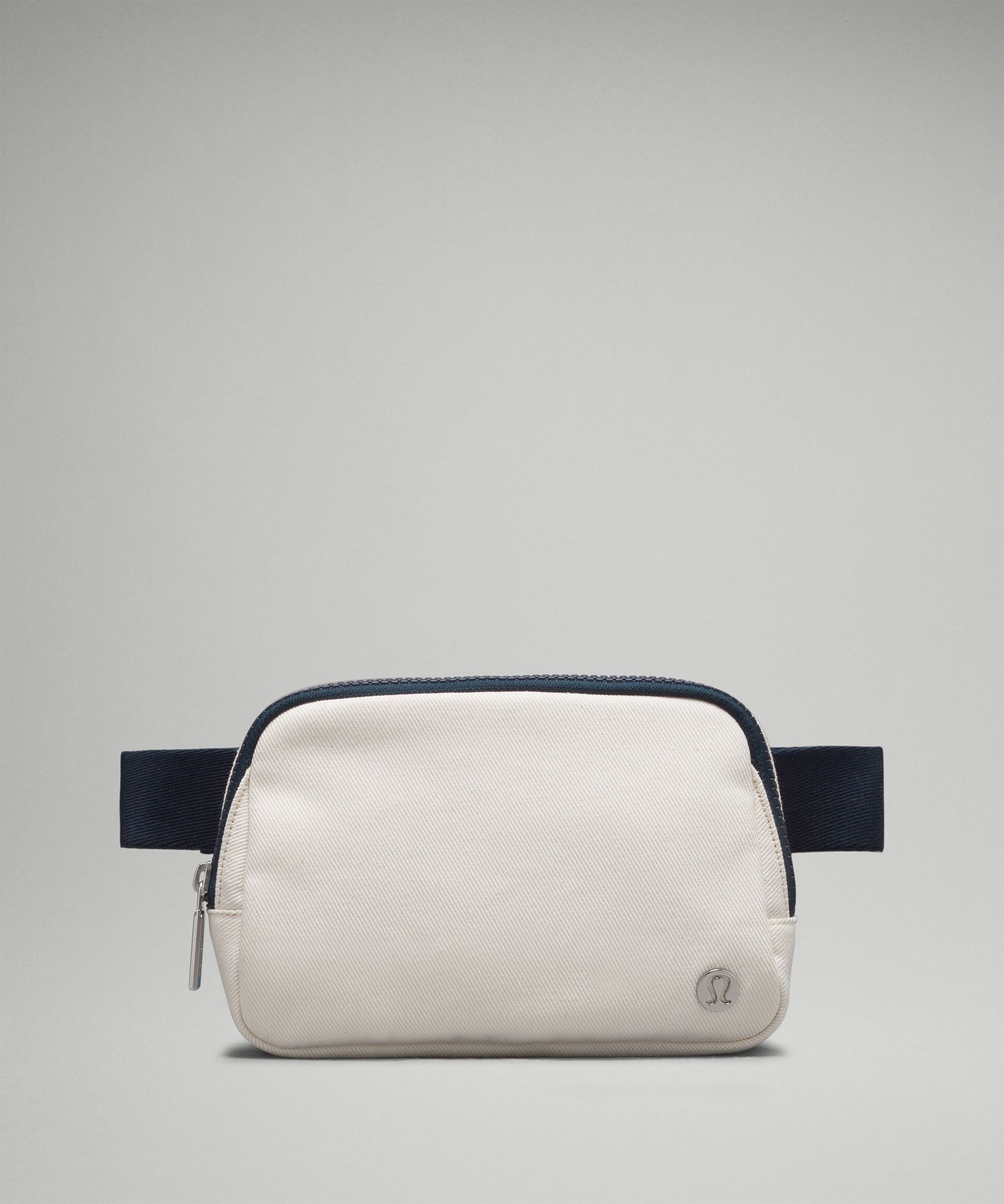 Lululemon Athletica Everywhere Belt Bag 1L (White) Philippines