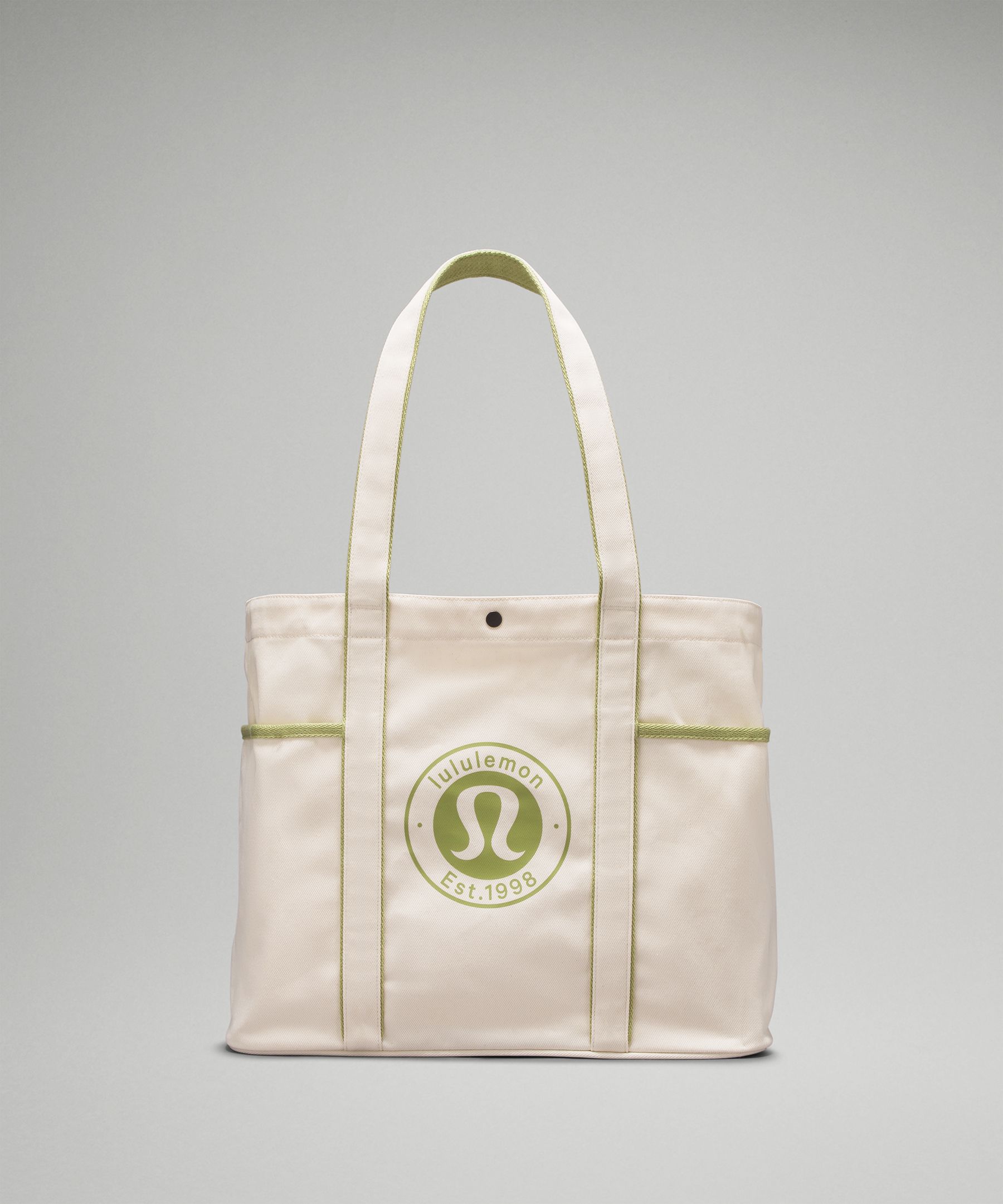 Canvas shoulder bag with logo