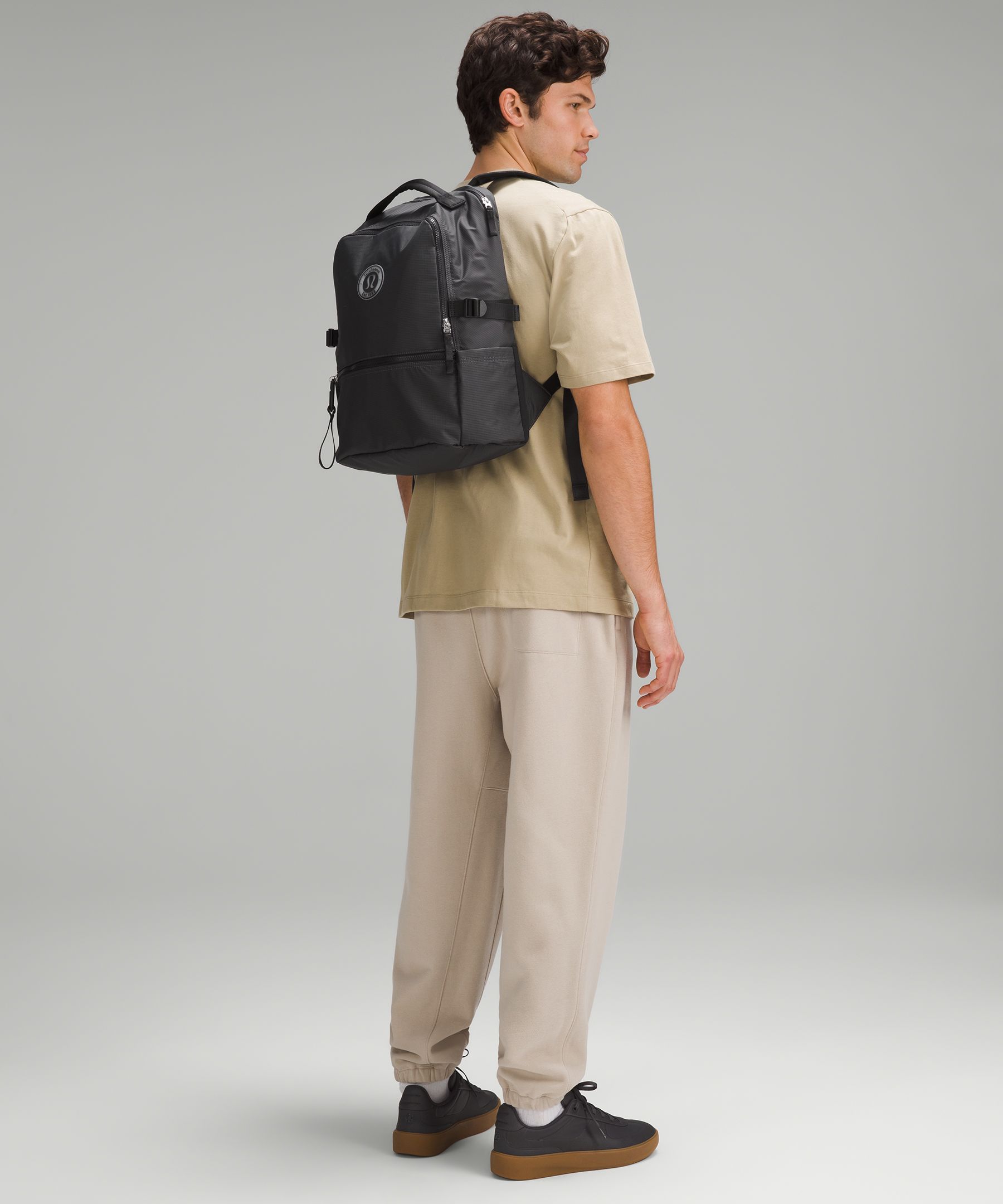 New Crew Backpack 22L *Logo | Unisex Bags,Purses,Wallets