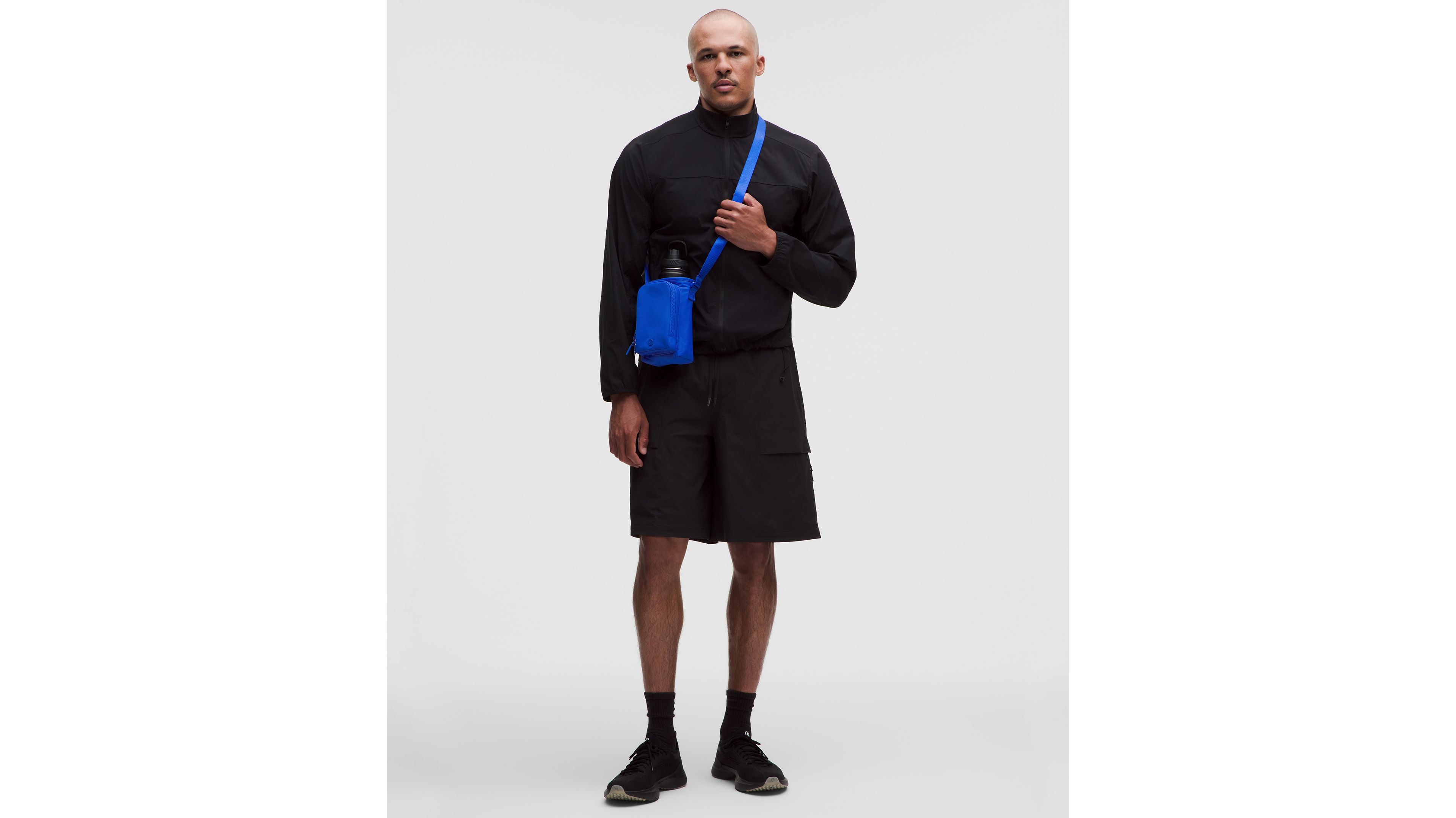 Water Bottle Crossbody with Front Pocket 2L