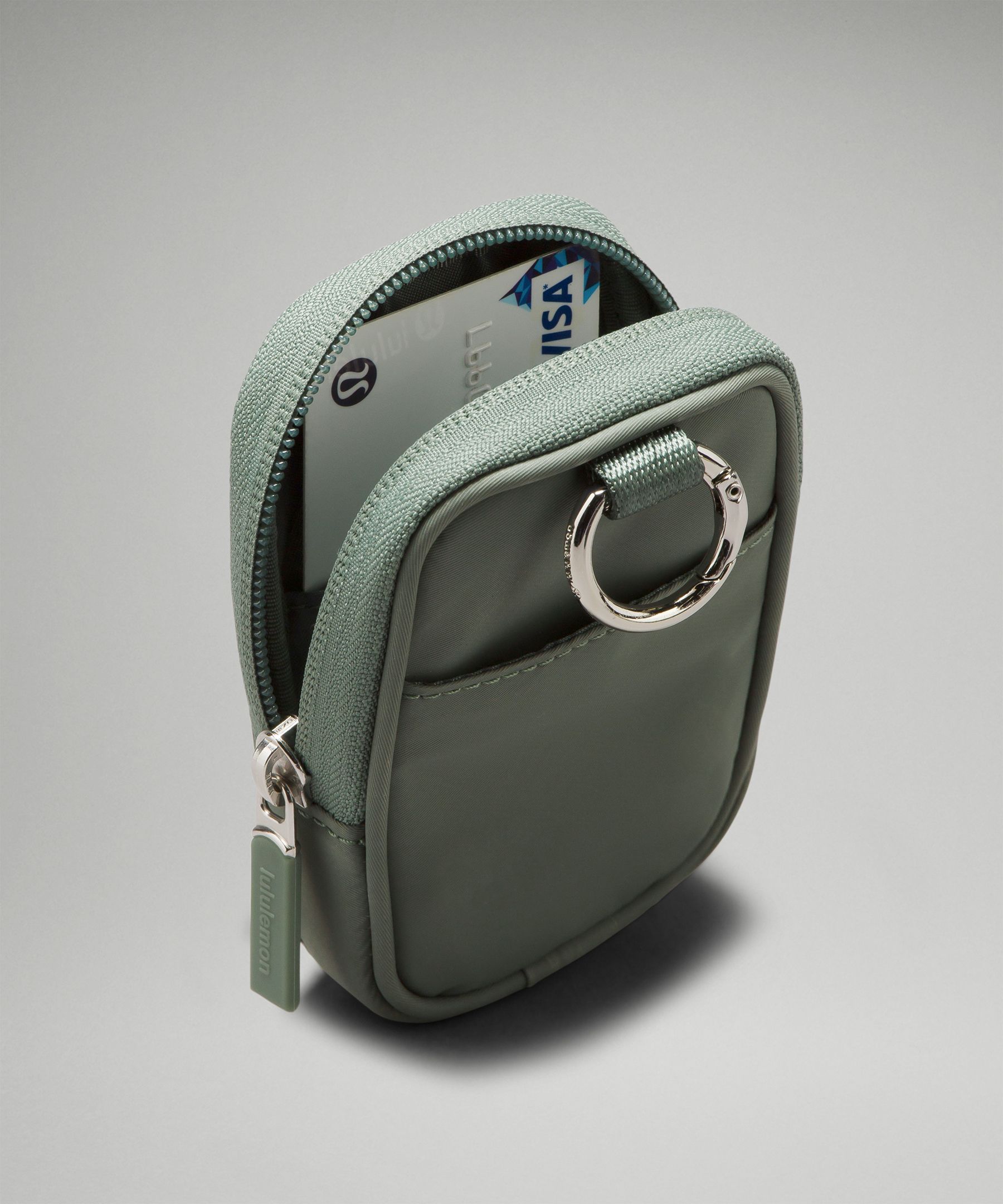 【lululemon】Clippable リング付き Nano ミニポーチ カジュアル Clippable Nano Pouch | Men's Bags,Purses,Wallets | lululemon