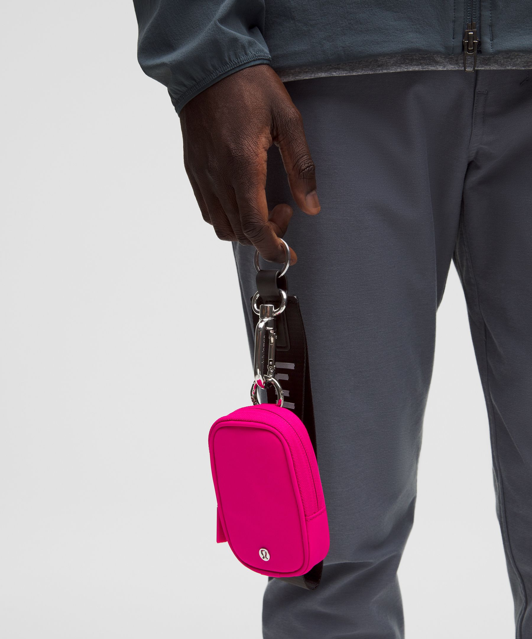 【lululemon】ミニポーチ☆Nano Pouch 便利クリップ☆ニット素材 Clippable Nano Pouch | Bags | Lululemon DE
