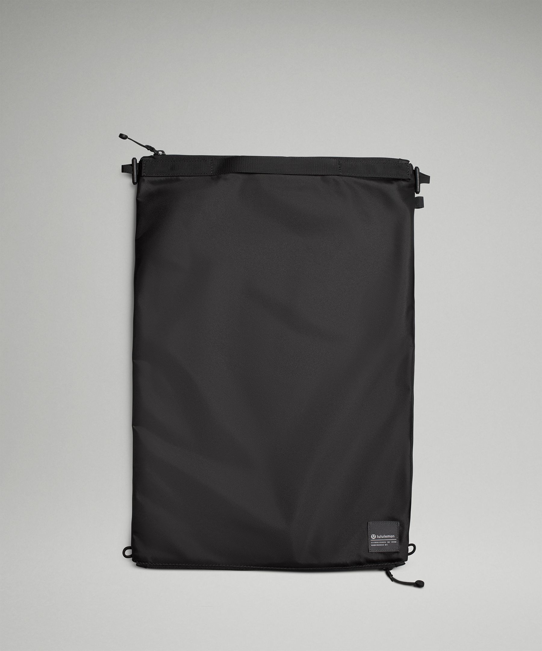 Lululemon Travel Laundry Bag In Black