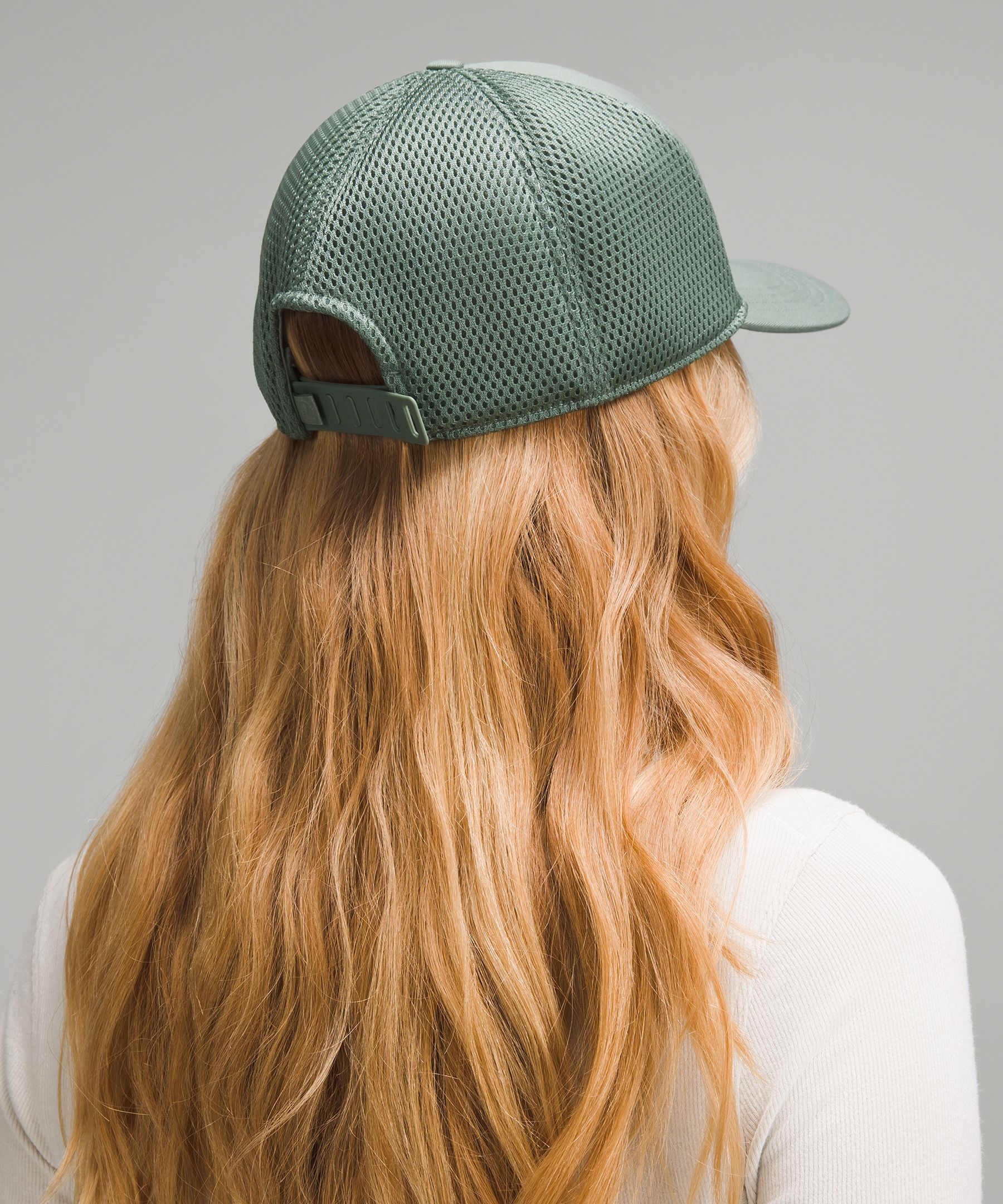 【lululemon】ロゴ メッシュバック キャップ Trucker Hat ルルレモン☆Trucker Hat ロゴ メッシュバック・ユニセックス
